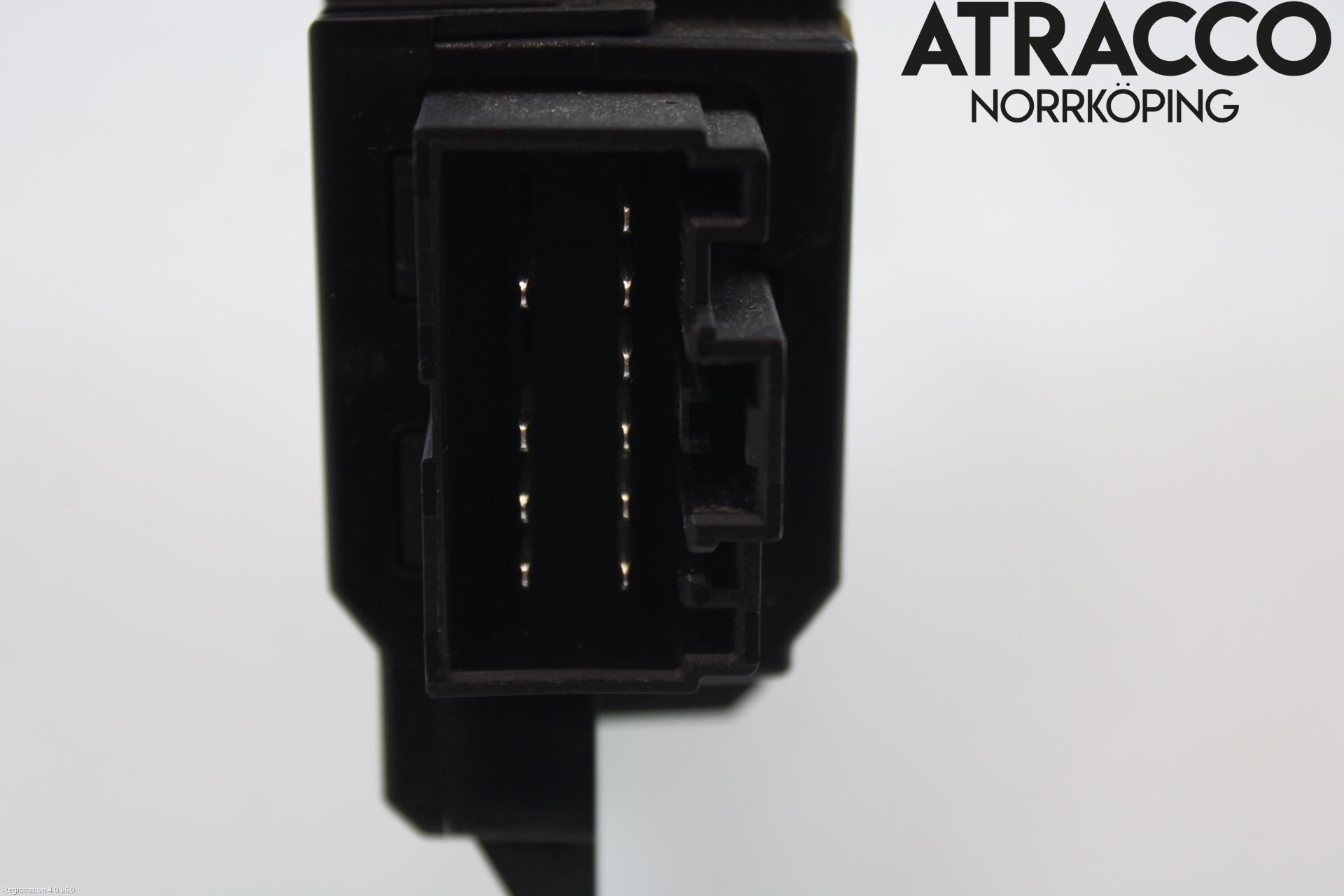 Volvo V70 05-08 Strömställare Elhiss