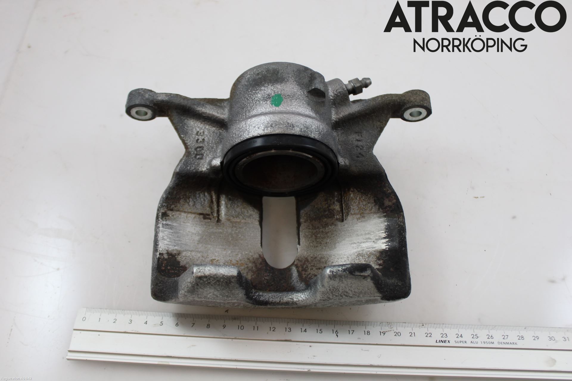 Volkswagen VW PASSAT 20-24 Bromsok Fram Höger