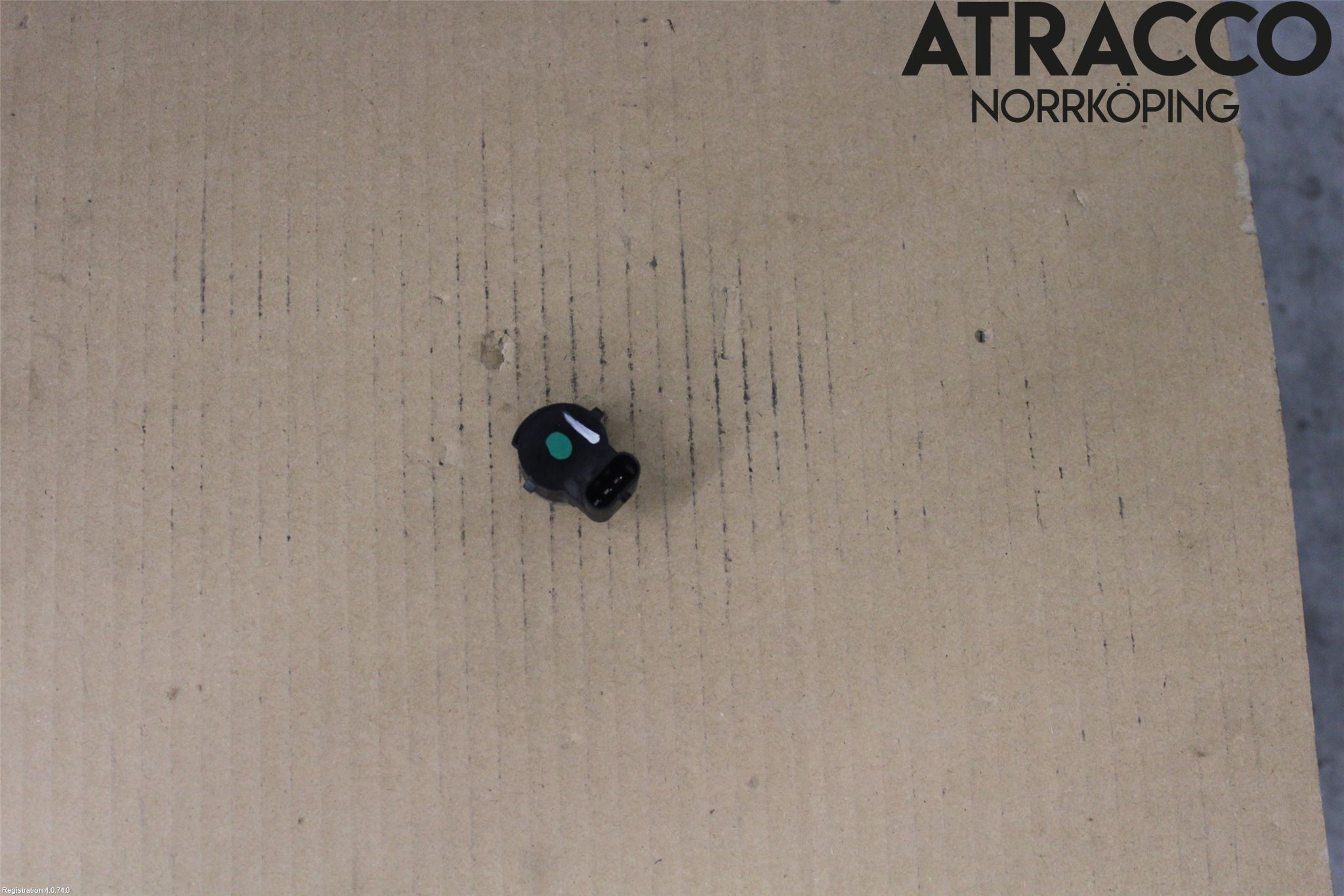 Audi A4/S4 B9 20- Parkeringshjälp Frontsensor