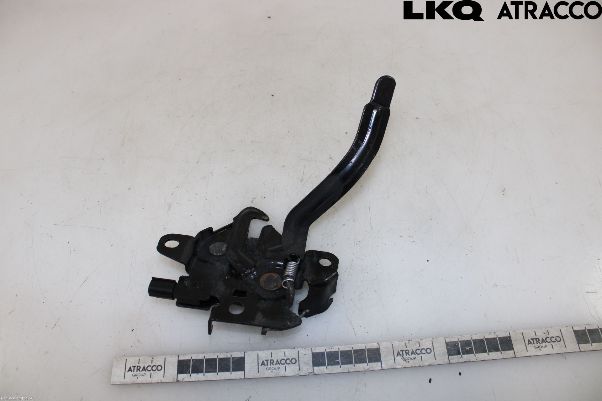 Toyota VERSO 09-18 Huvlås