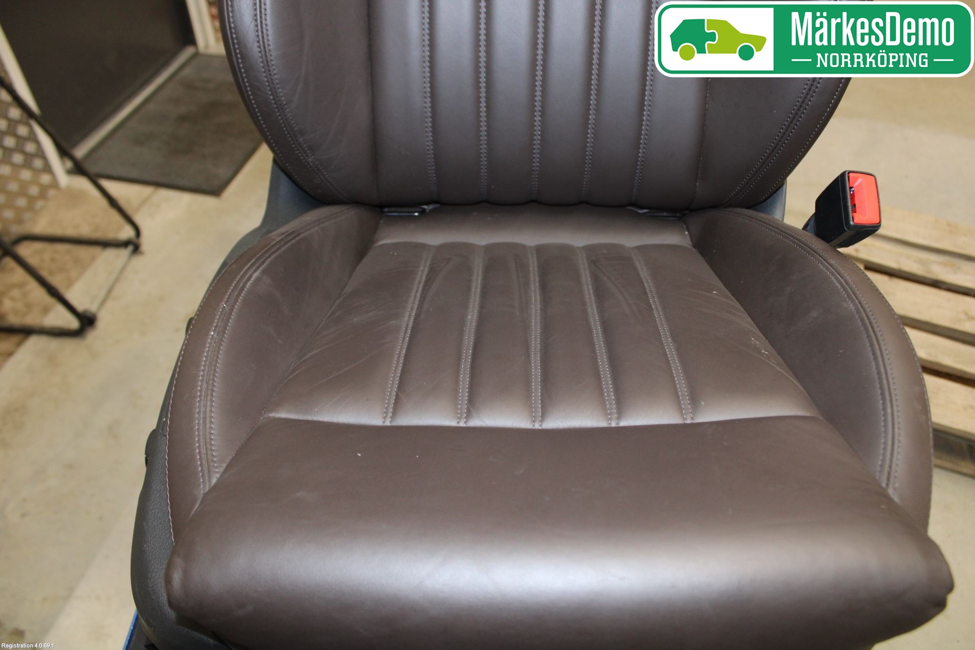 Skoda SUPERB 16-24 Inredning Stol Fram Hö