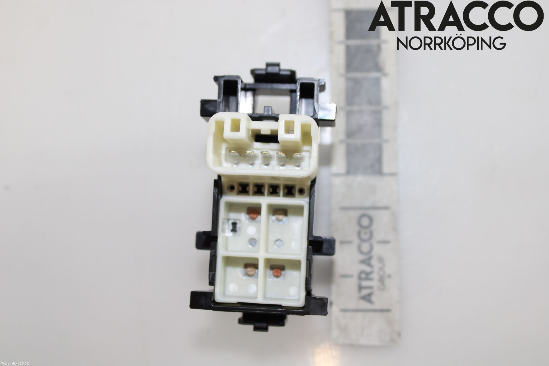 Toyota RAV4 13-18 Strömställare Elhiss