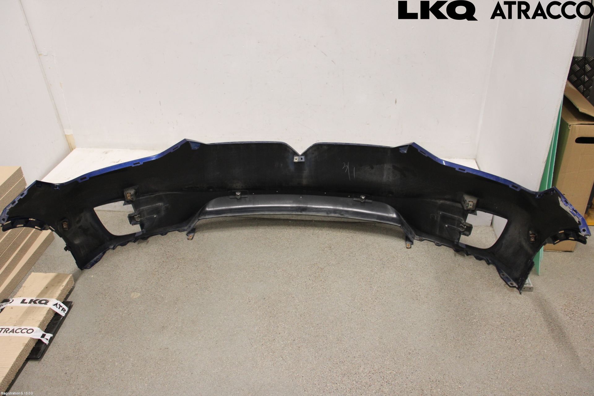 Tesla MODEL X 16- Stötfångarbeklädnad Fram