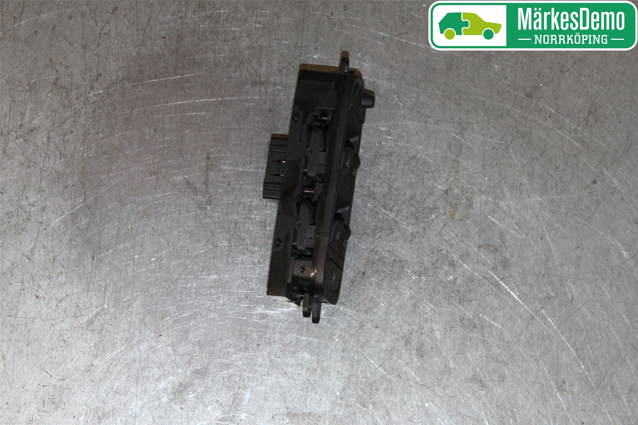 Volvo V50 04-07 Strömställare Elhiss