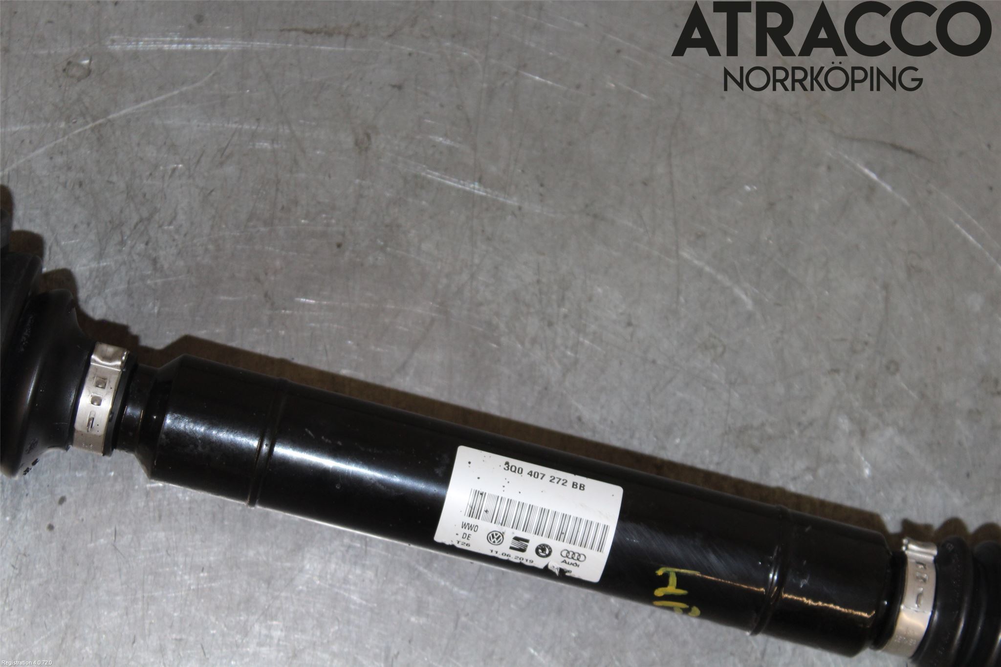 Volkswagen VW PASSAT 15-19 Drivaxel Fram Höger