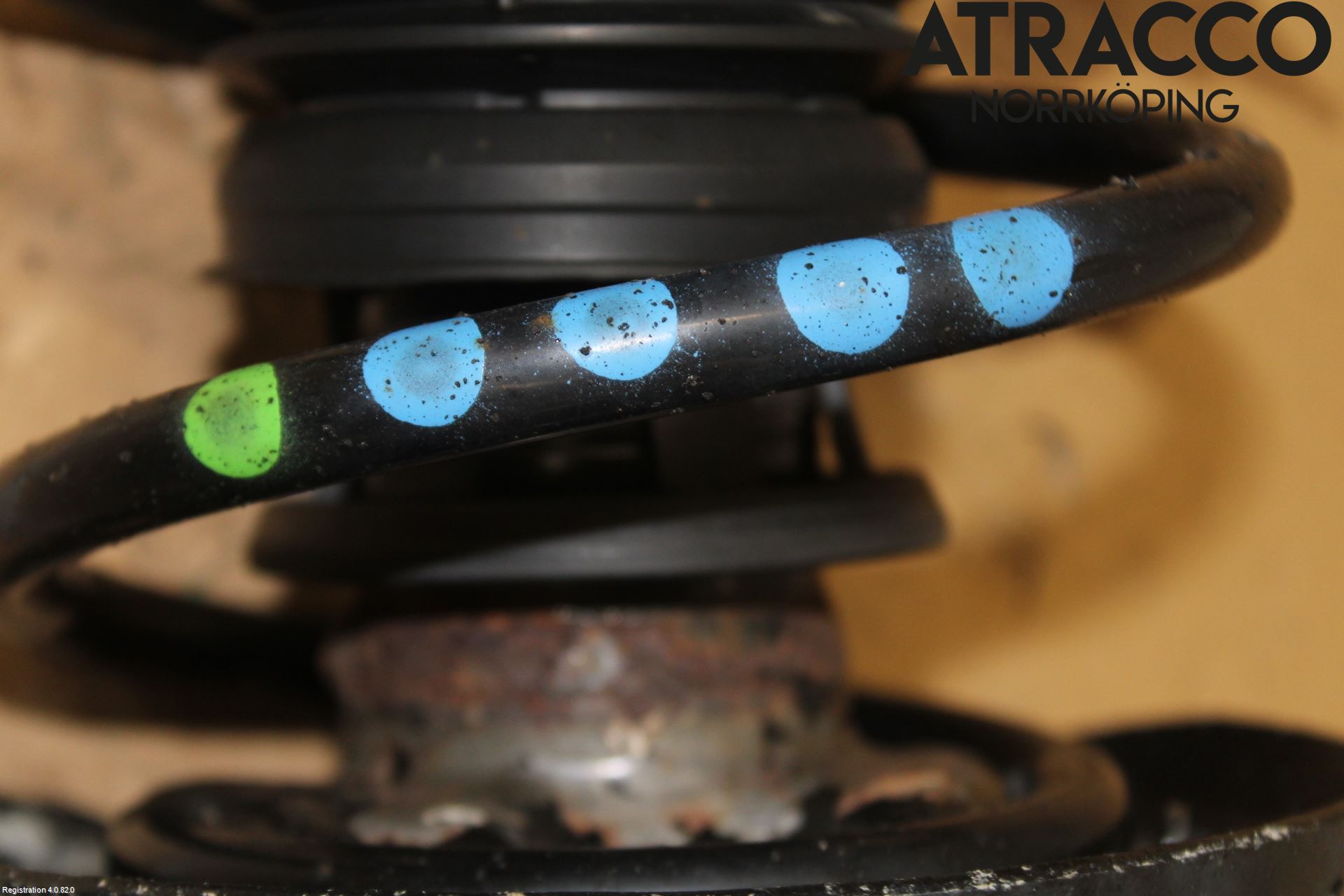 Audi A1/S1 11-18 Fjäderben Fram Höger