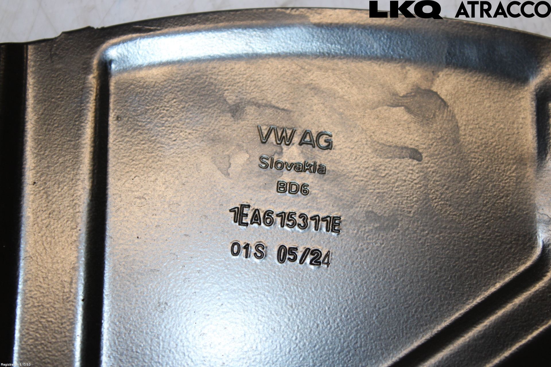 Volkswagen VW ID.4 21- Bromssköld Fram