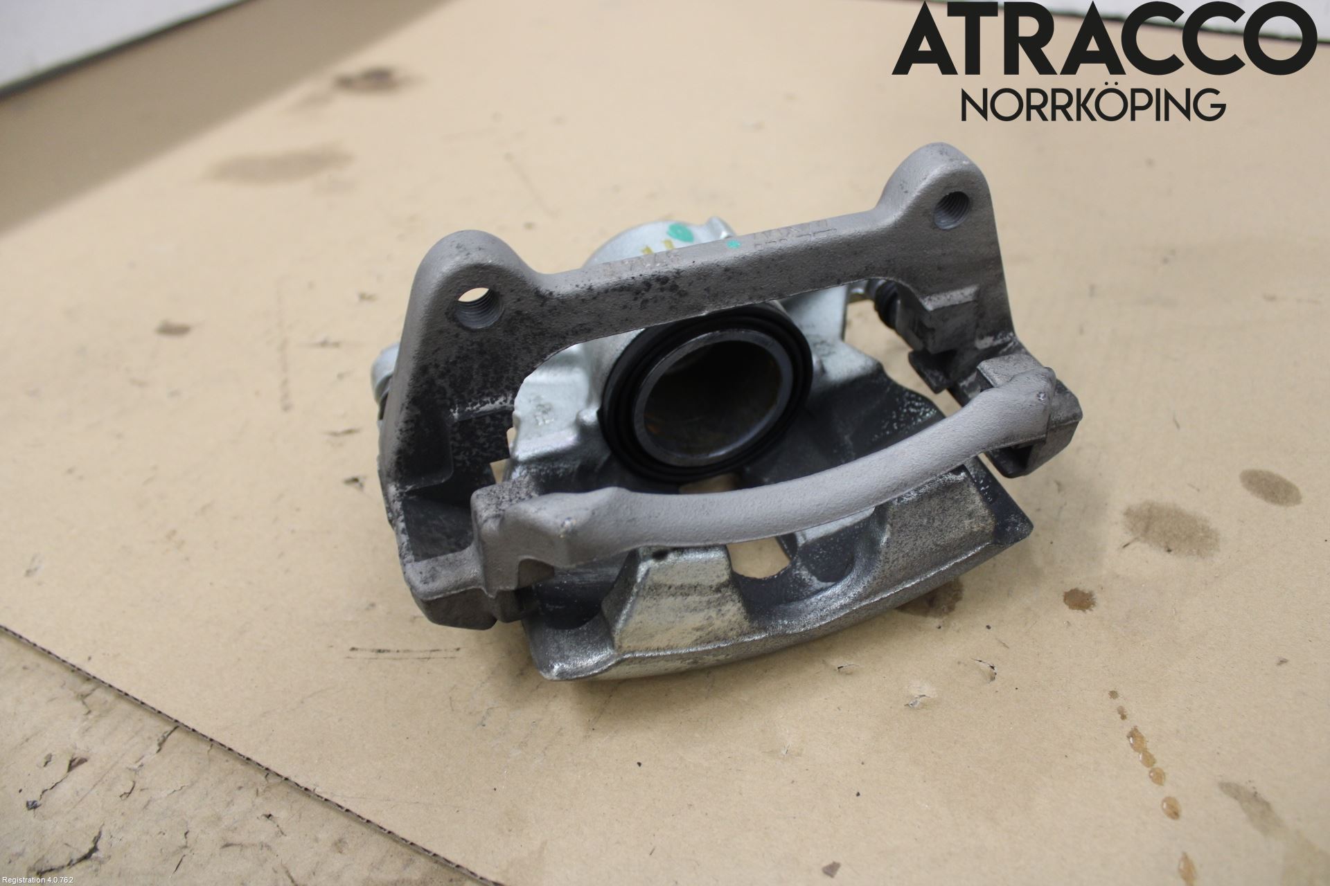 Volkswagen VW ARTEON 17- Bromsok Fram Höger