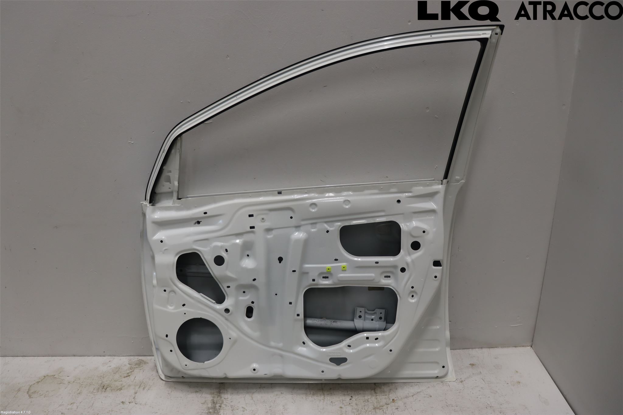 Toyota PRIUS NWH20 04-08 Dörr Fram Höger