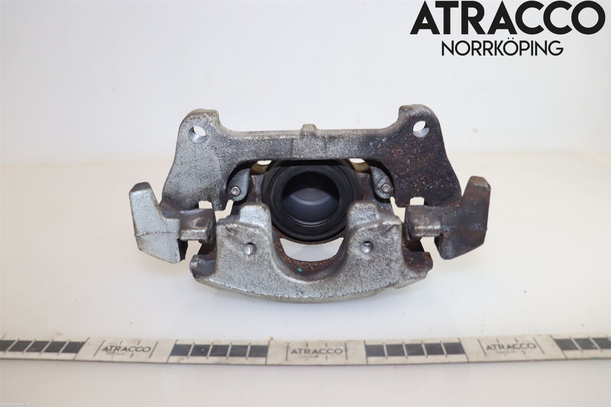 Toyota YARIS XP21 20- Bromsok Fram Vänster