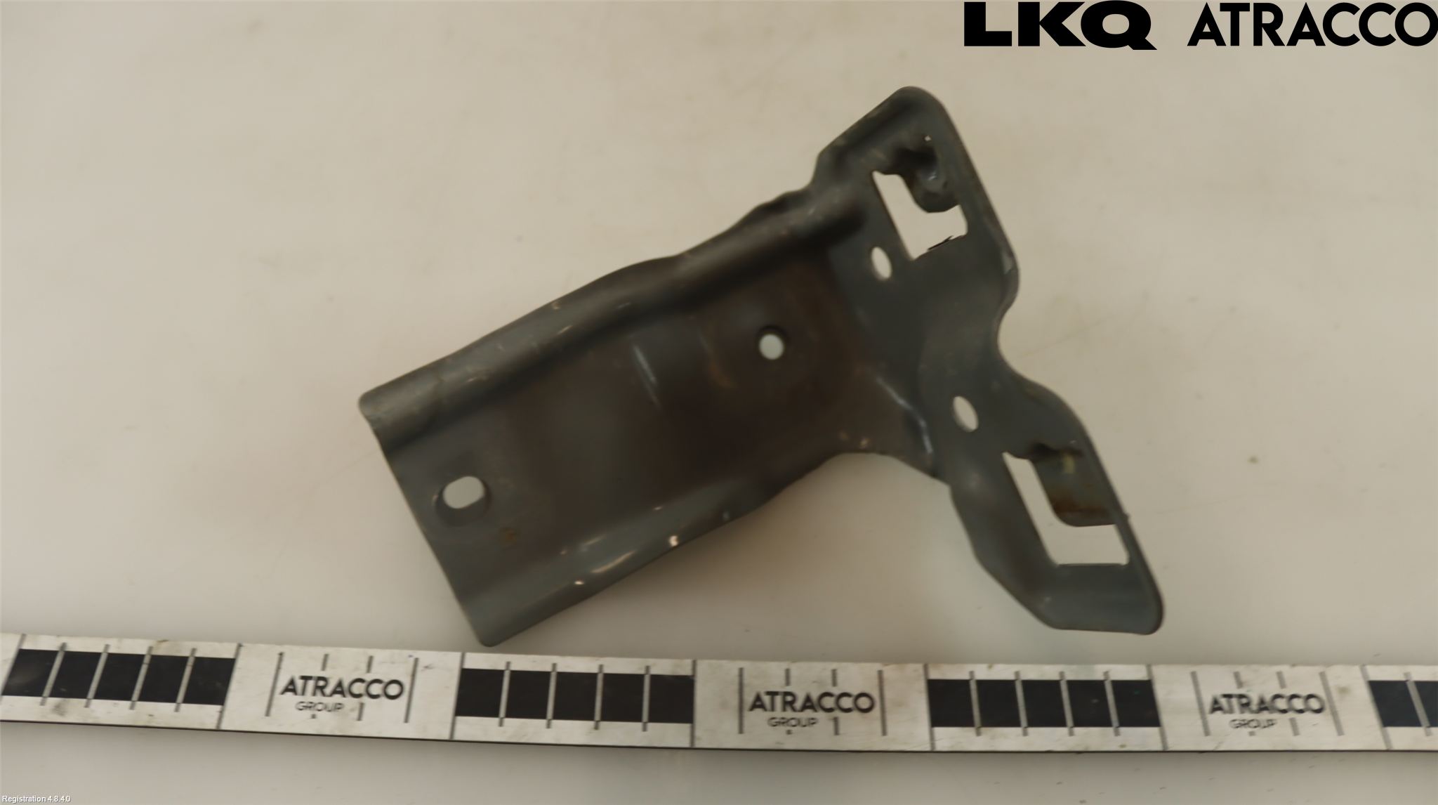 Toyota COROLLA 02-07 Skärmfäste Fram Vä