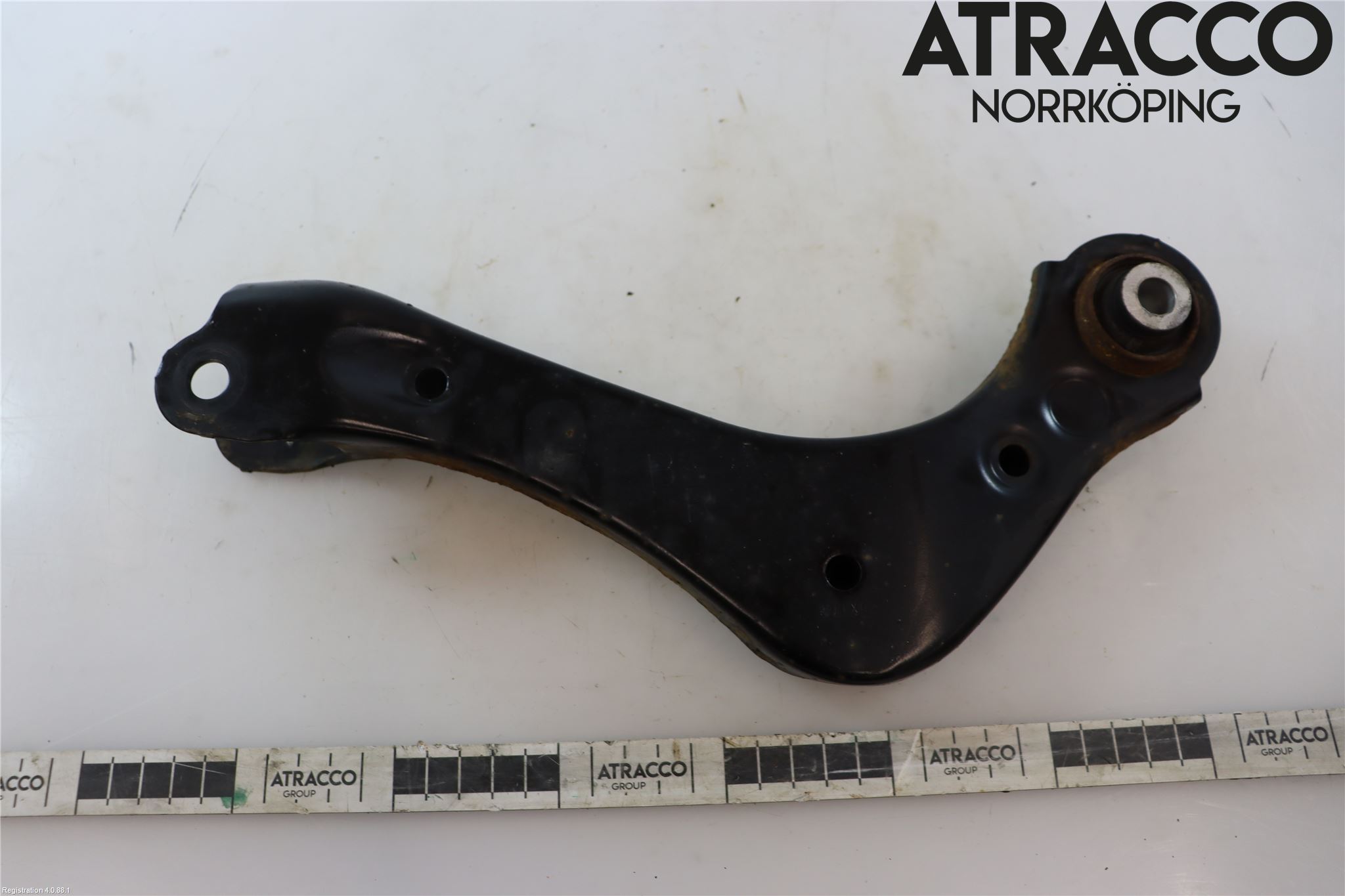 Toyota RAV4 19- Bärarm Bak Övre Höger