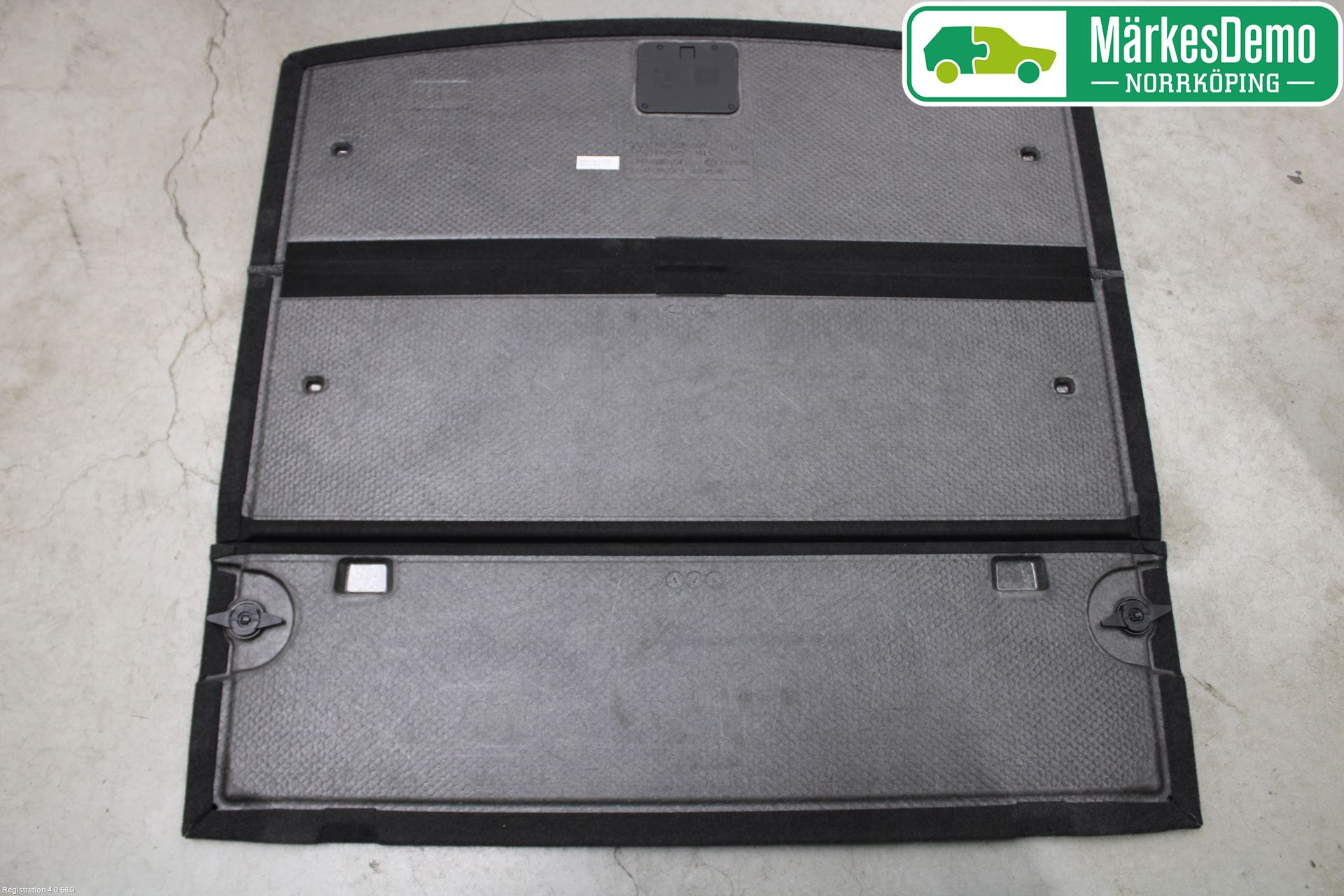 Volkswagen VW GOLF / E-GOLF VII 13-20 Inrbagagerumklädsel-Golv