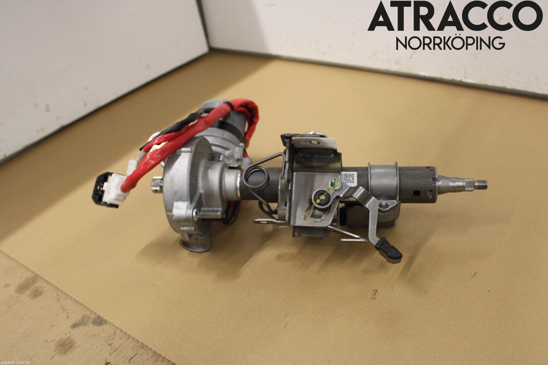 Toyota AVENSIS 16-18 Rattaxelagg Med Inb Servo