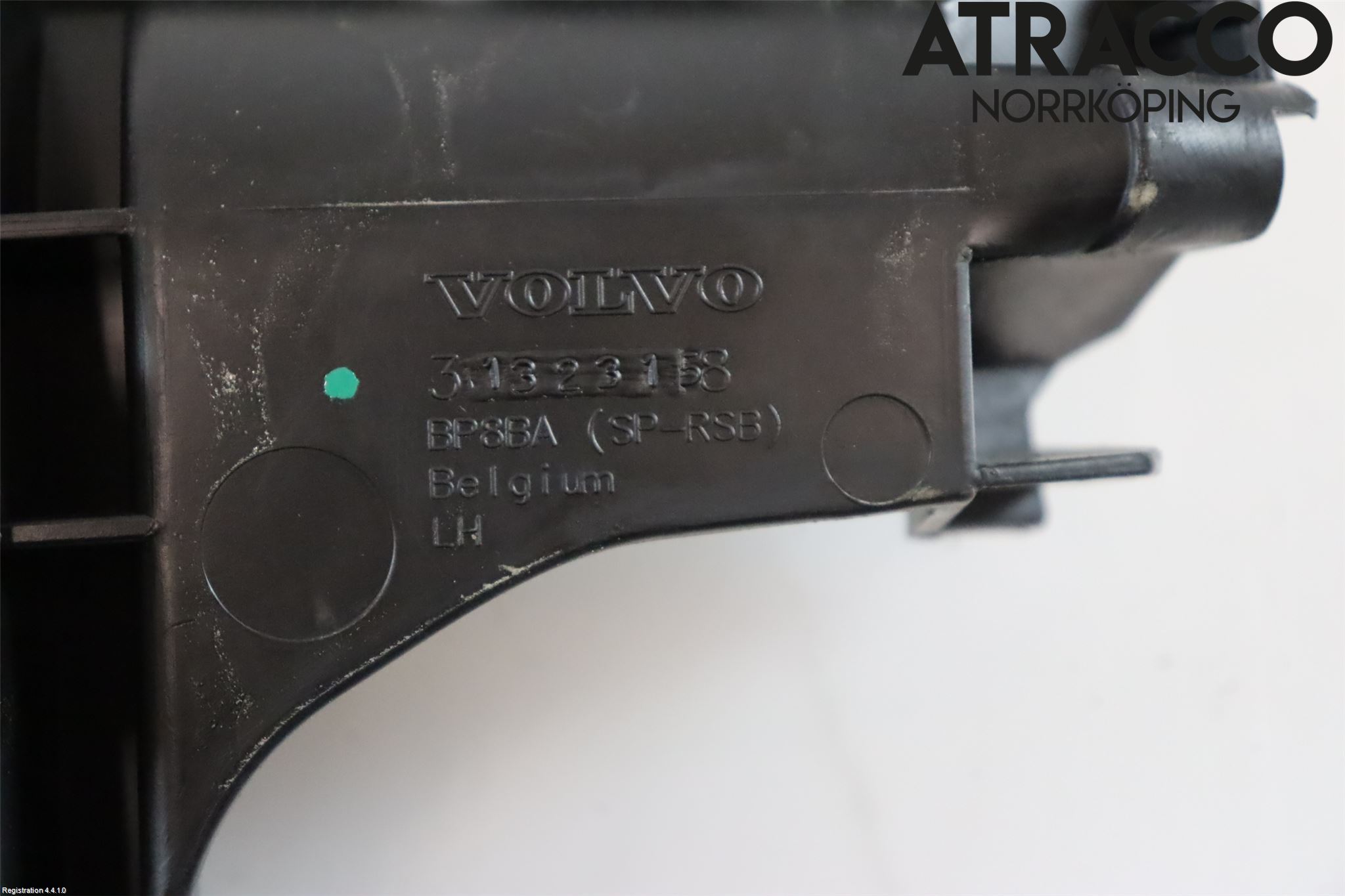 Volvo C30 07-10 Stötfångarfäste Bak Vä