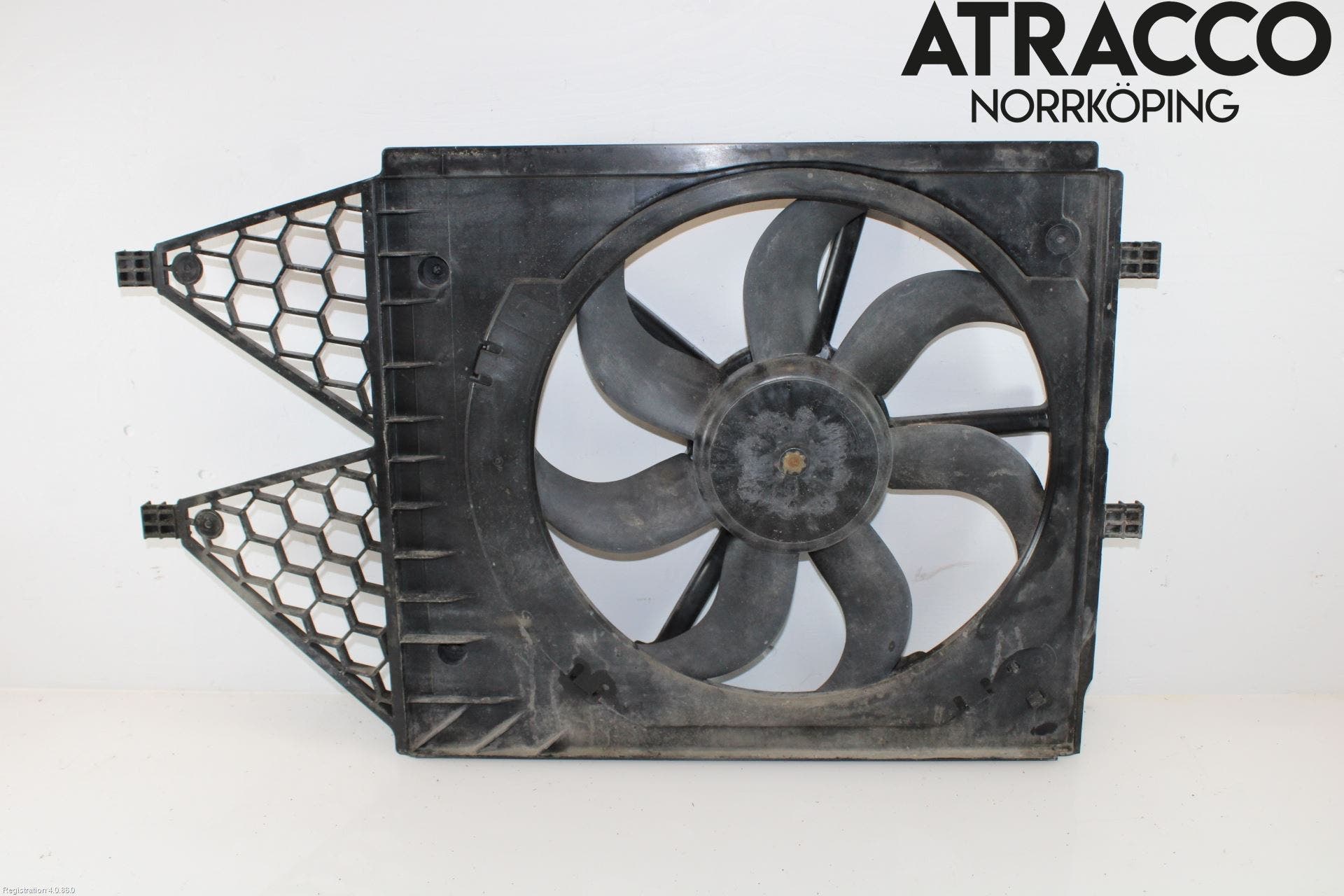 Volkswagen VW POLO 10-17 Kylfläkt El