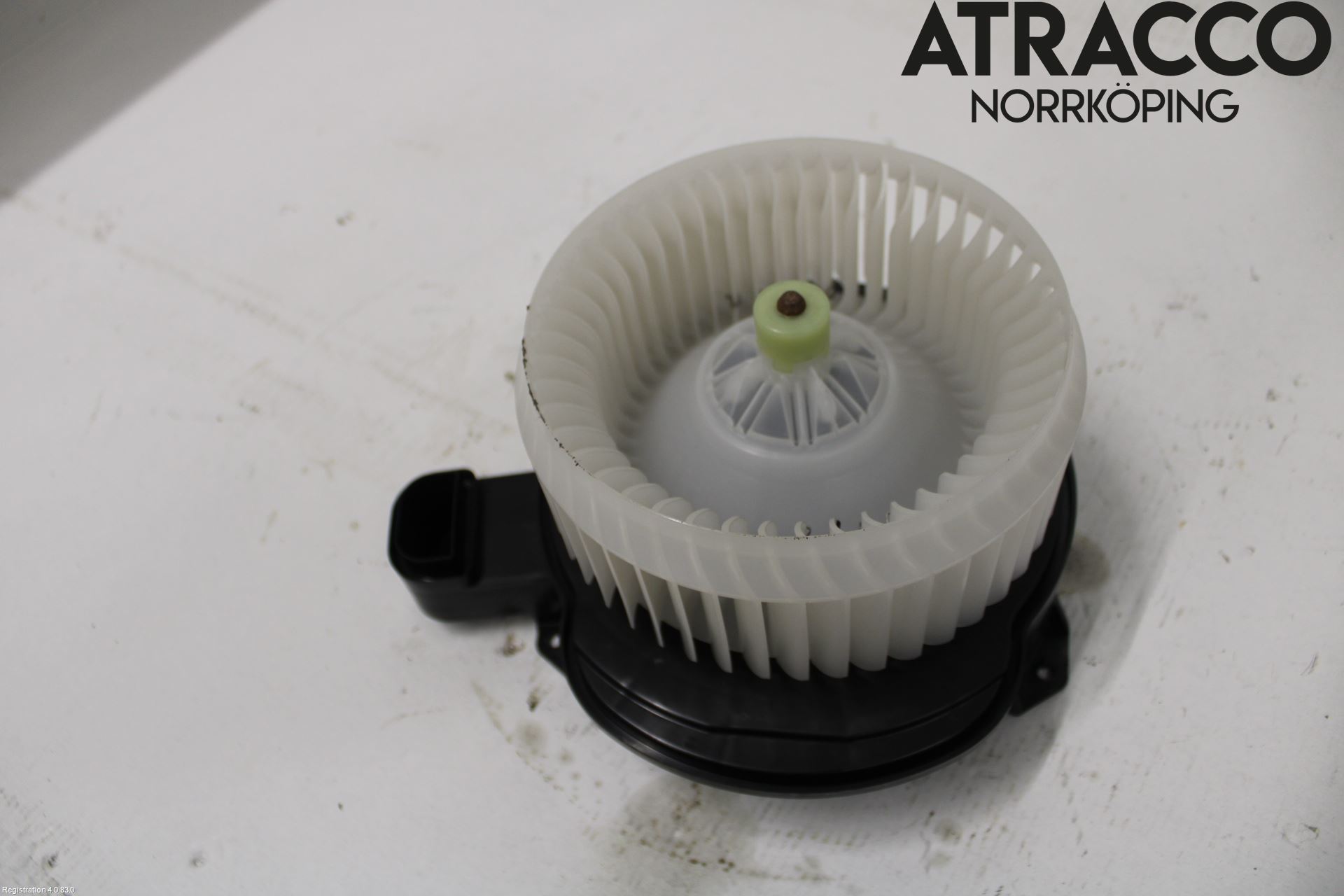 Jaguar I-PACE 18- Värmefläkt