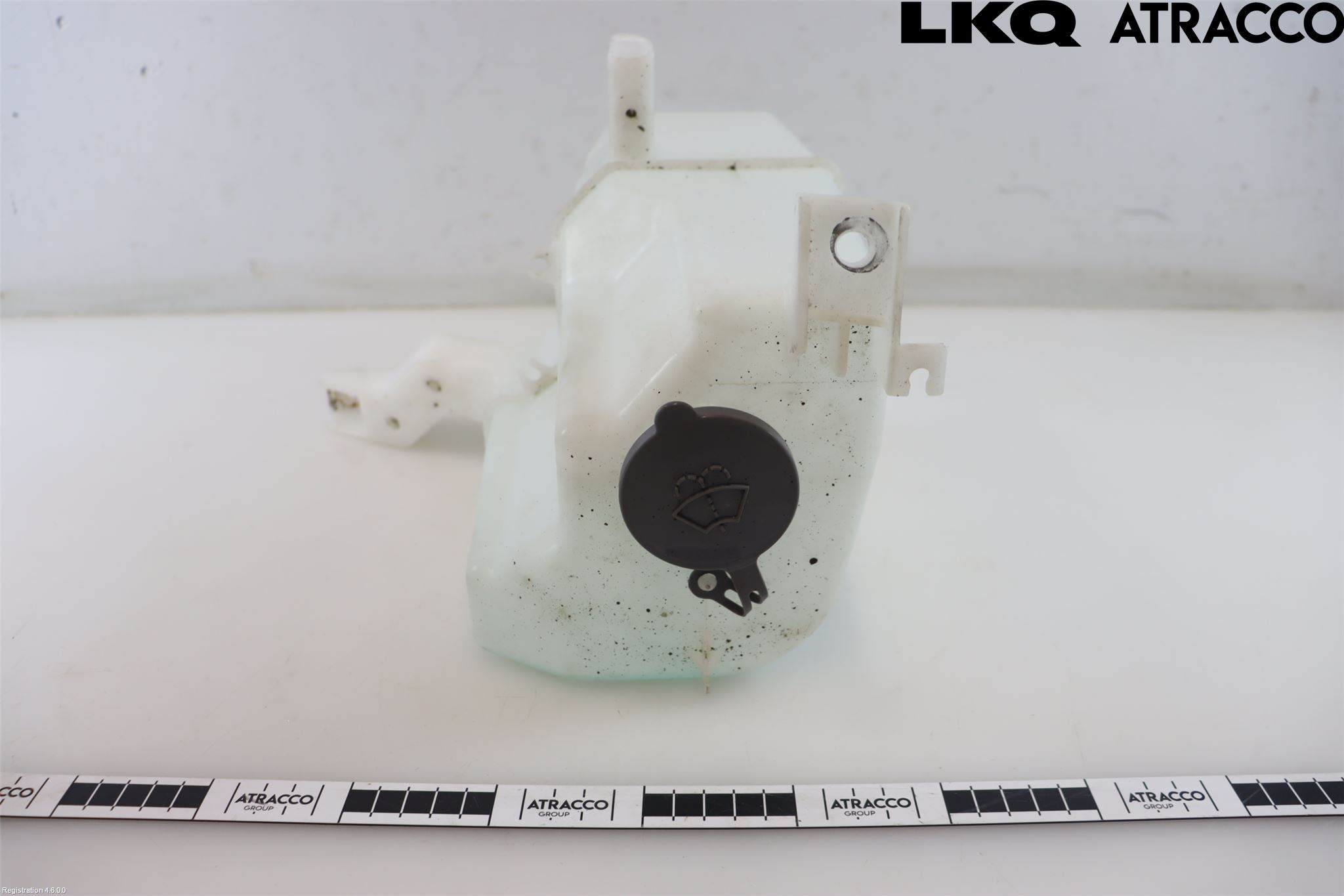 Nissan NV200/NV200 COMBI Spolartank Vindruta