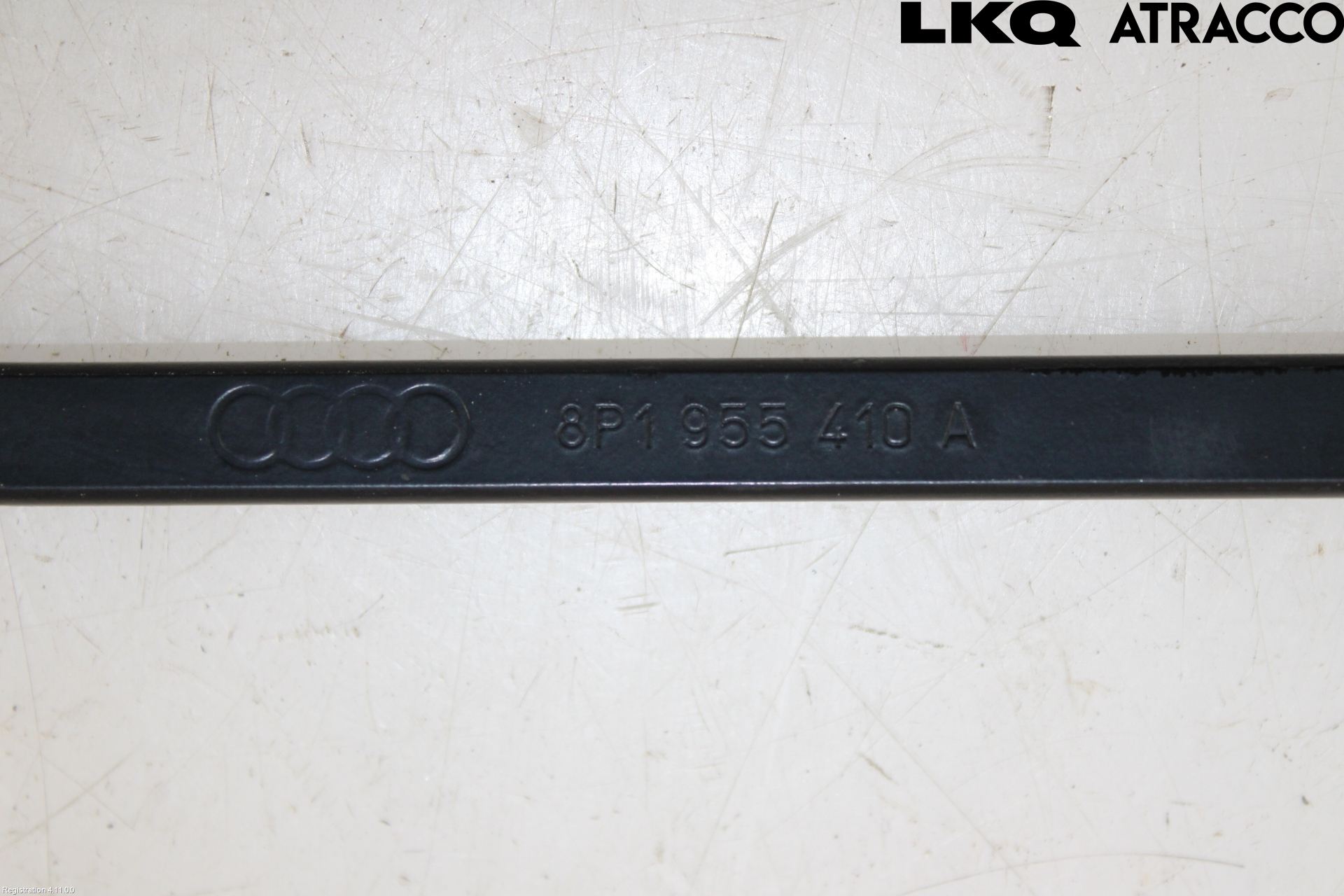 Audi A3/S3     96-03 Torkararm Armar Vindruta