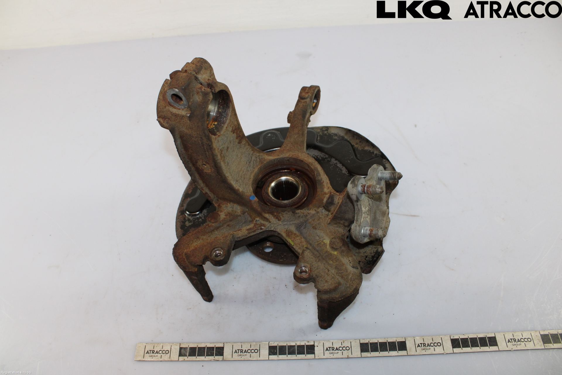 Volkswagen VW POLO 10-17 Styrspindel Lagerhus Hö