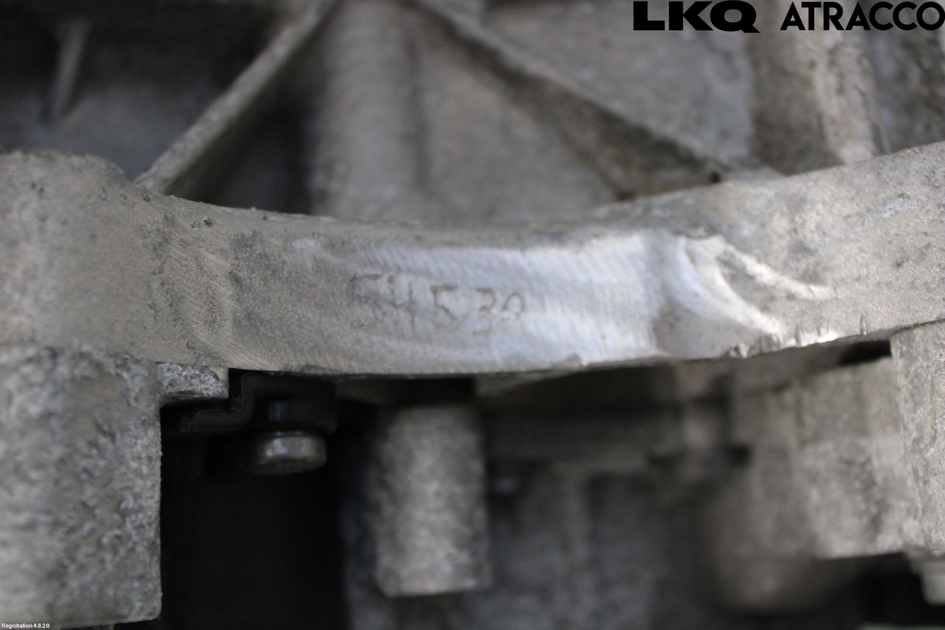 Audi Q3 F3 19- Motor Bensin