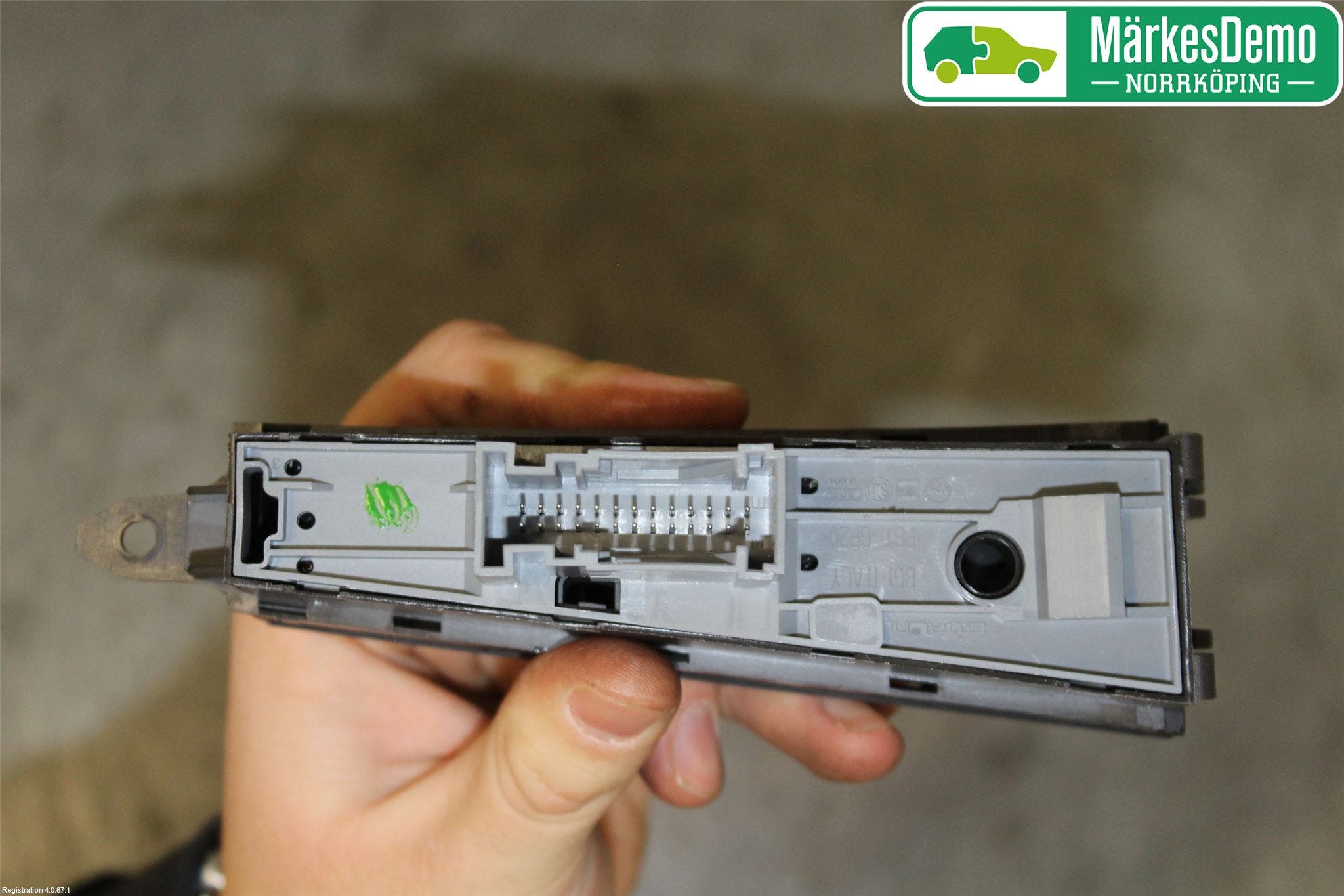 Volkswagen VW PASSAT 11-14 Strömställare Parkeringsbroms