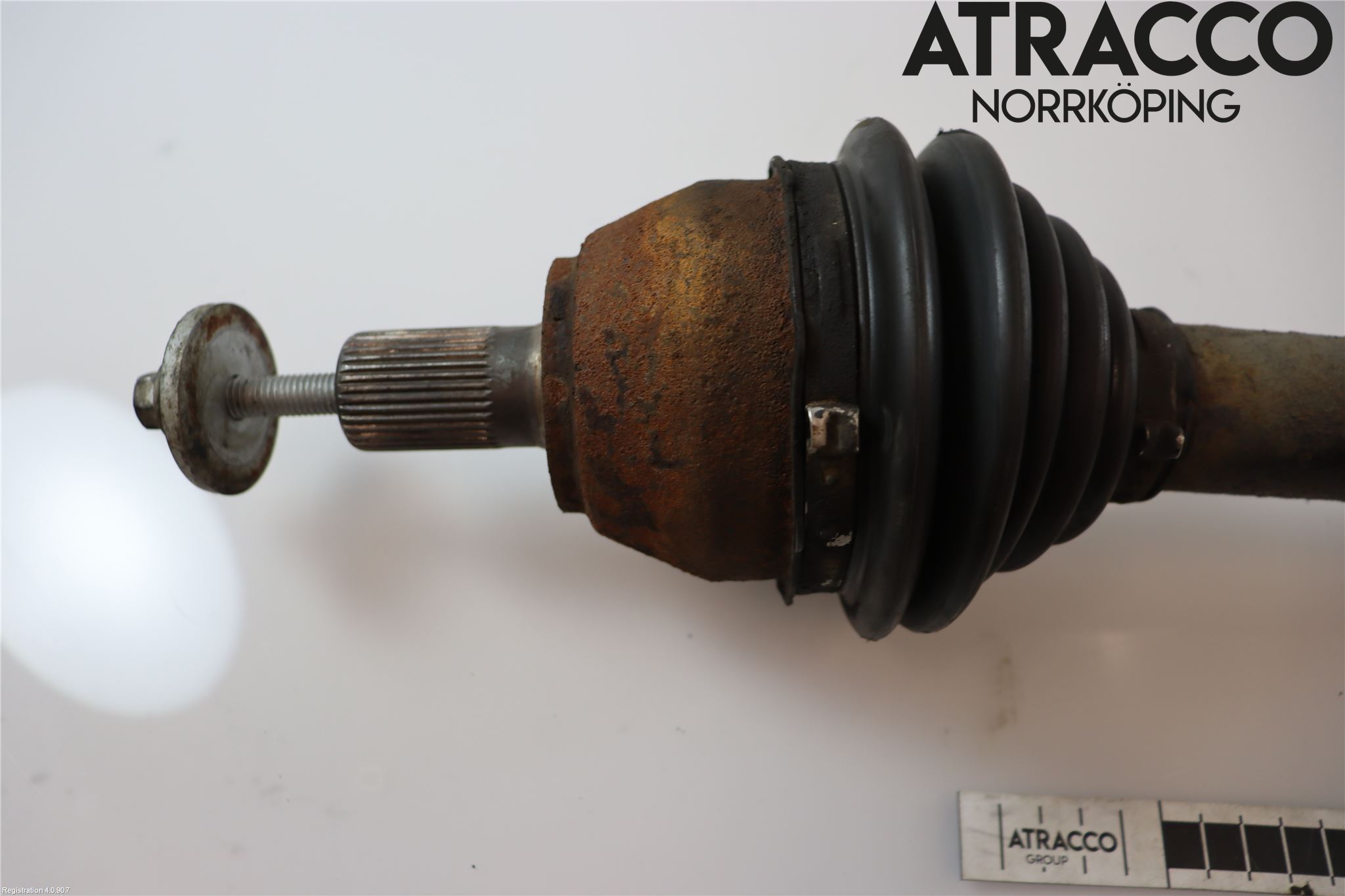 Volvo V50 08-12 Drivaxel Fram Höger