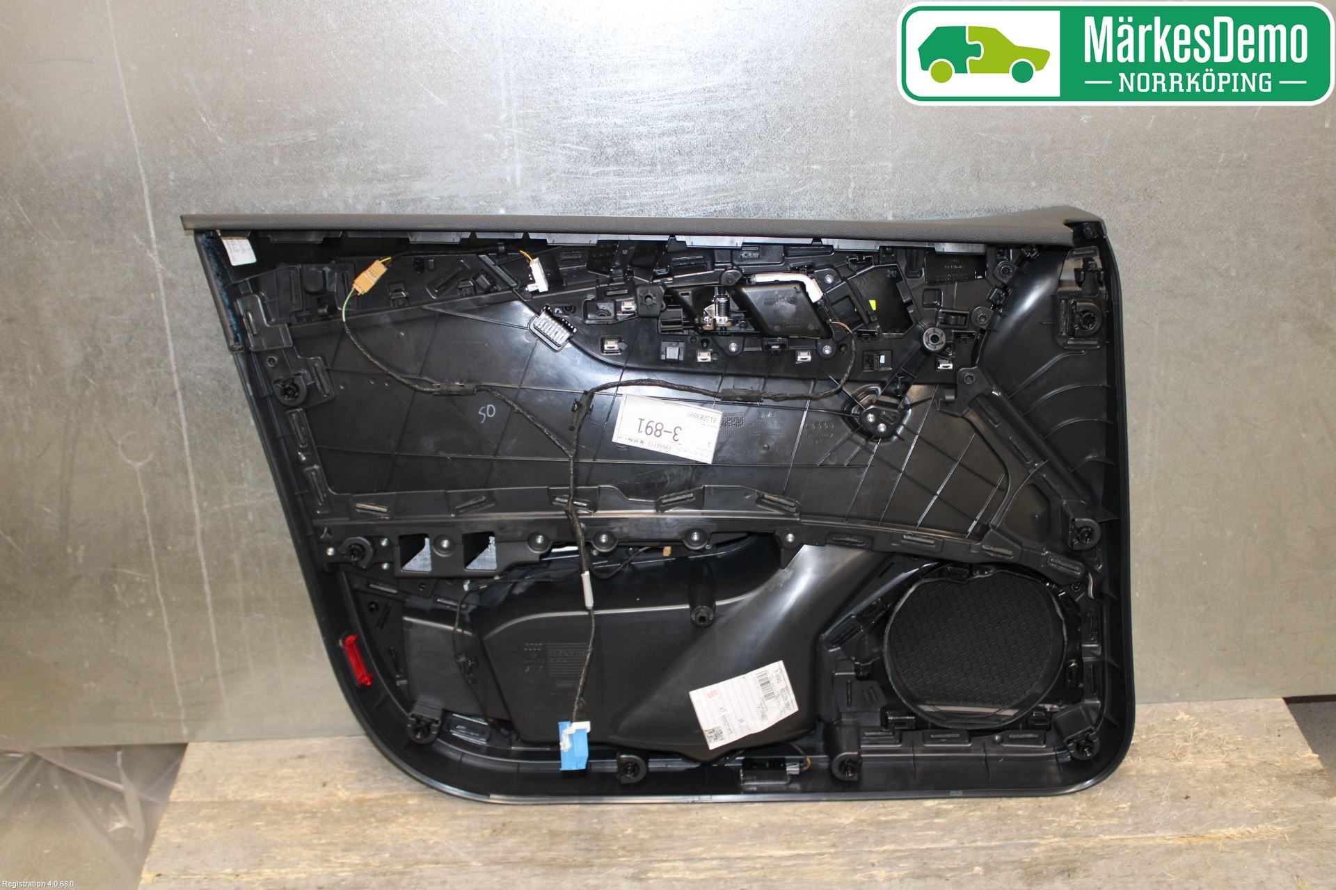 Audi A4/S4 B9 20- Dörrklädsel Hö