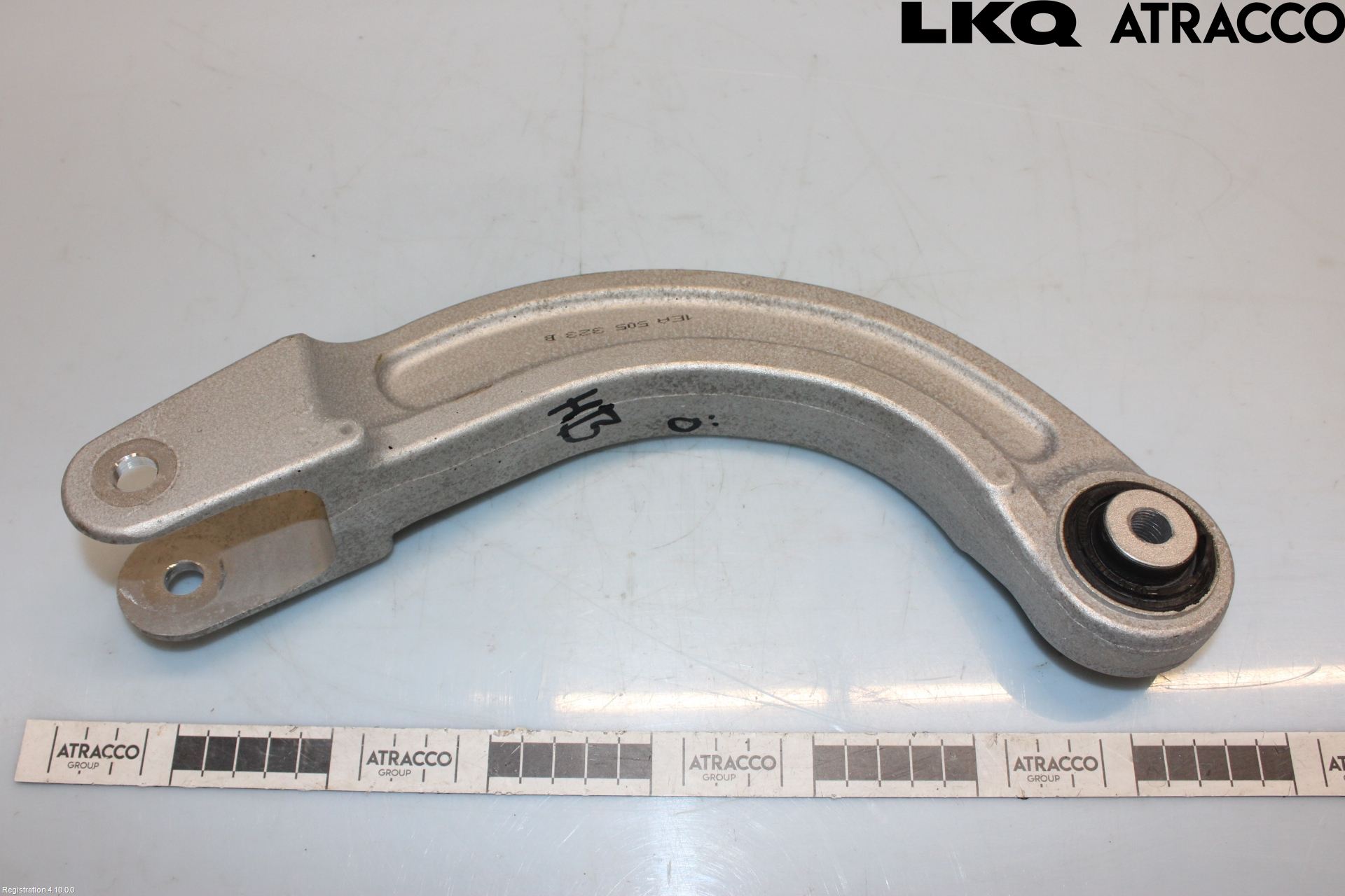 Volkswagen VW ID.4 21- Bärarm Bak Övre Höger