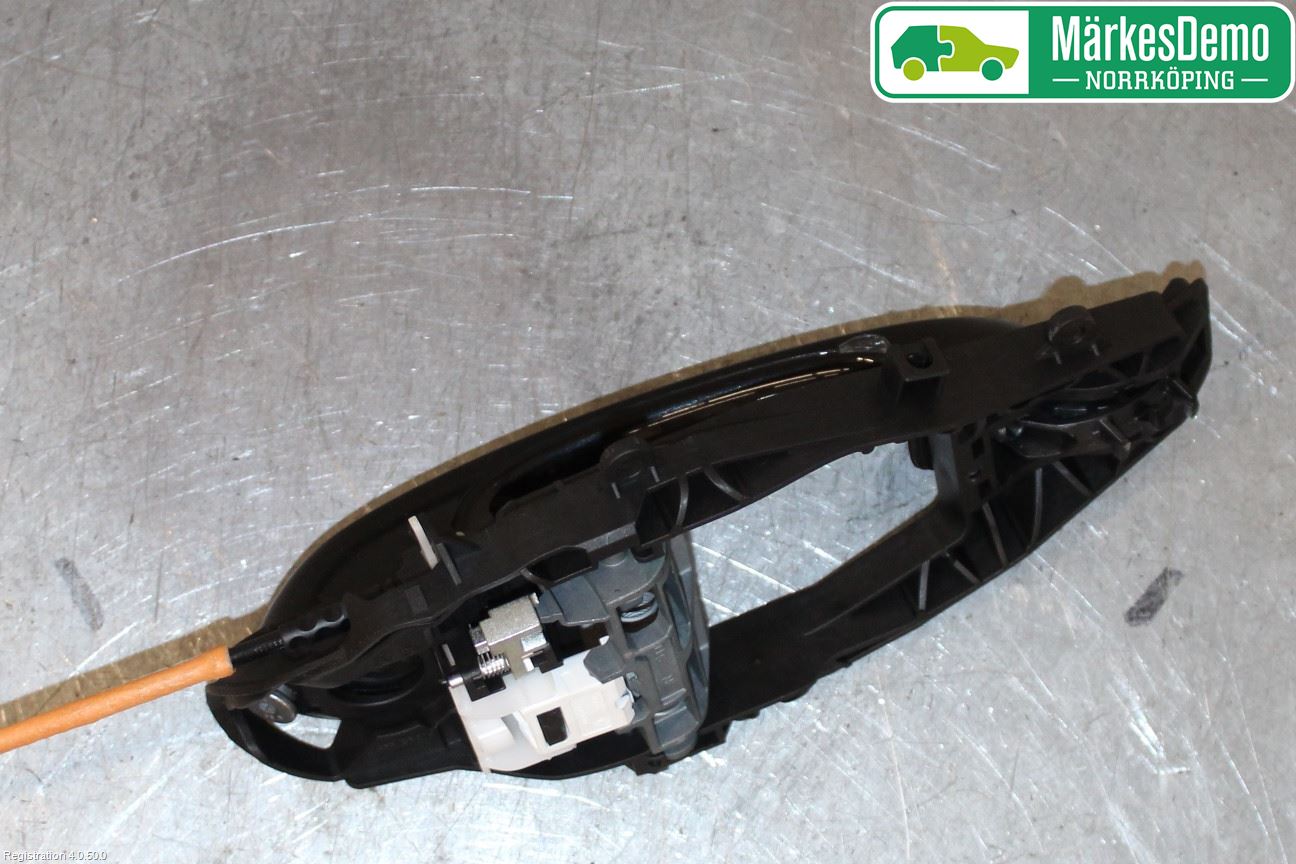BMW 5 G30/G31/F90 17-23 Dörrhandtag Yttre Hö