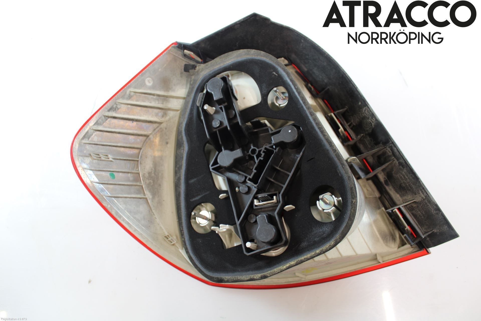 BMW 1 E87/81 5D/3D 03-11 Bakljus Höger