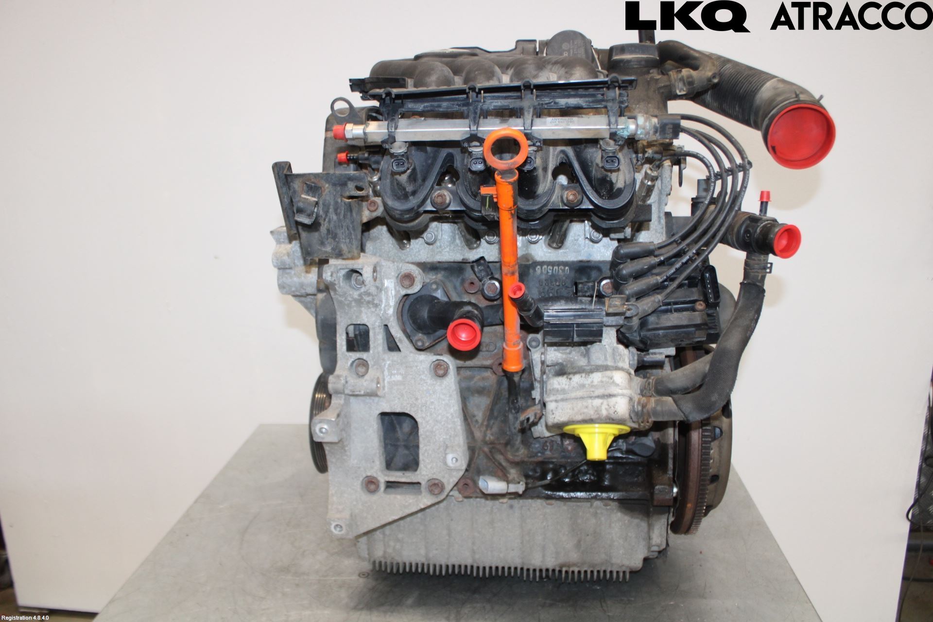 Volkswagen VW CADDY      04-10 Motor Bensin