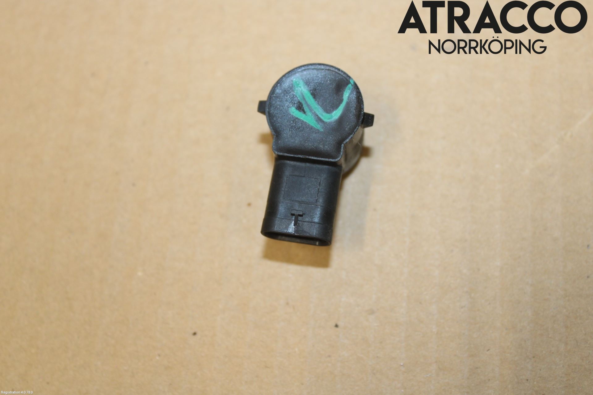 Audi A4/S4 B9 16-19 Parkeringshjälp Backsensor