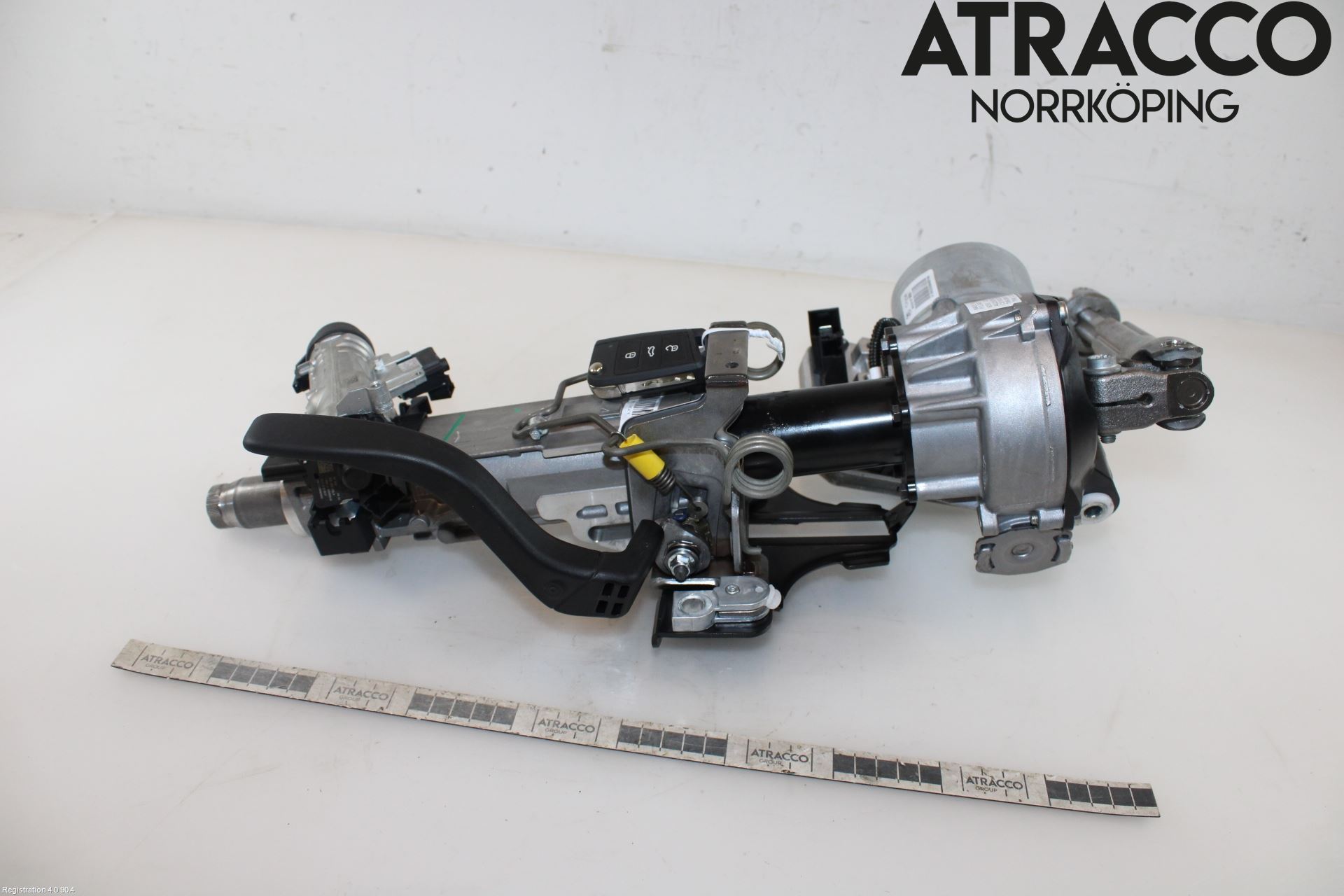 Seat ARONA Rattaxelagg Med Inb Servo
