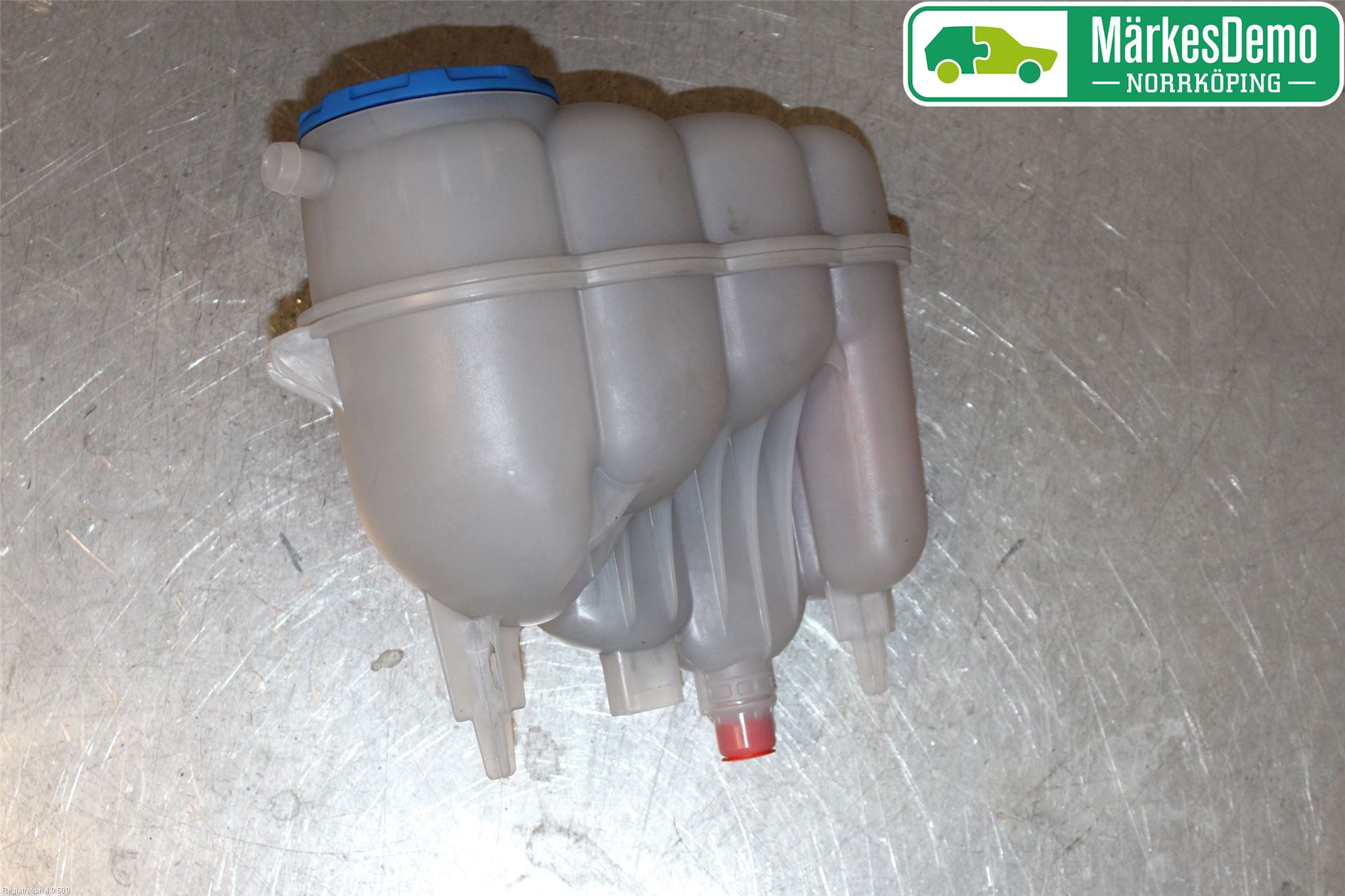 Audi A4/S4 B9 16-19 Expansionstank