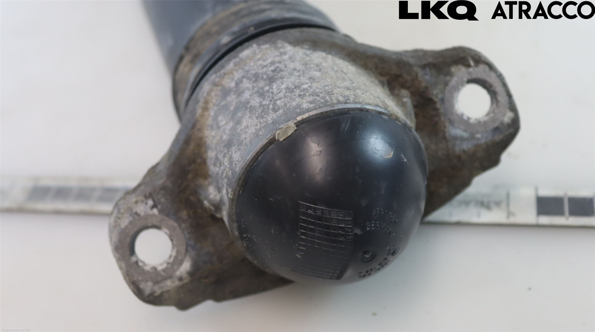 Volkswagen VW PASSAT 15-19 Stötdämpare Bak