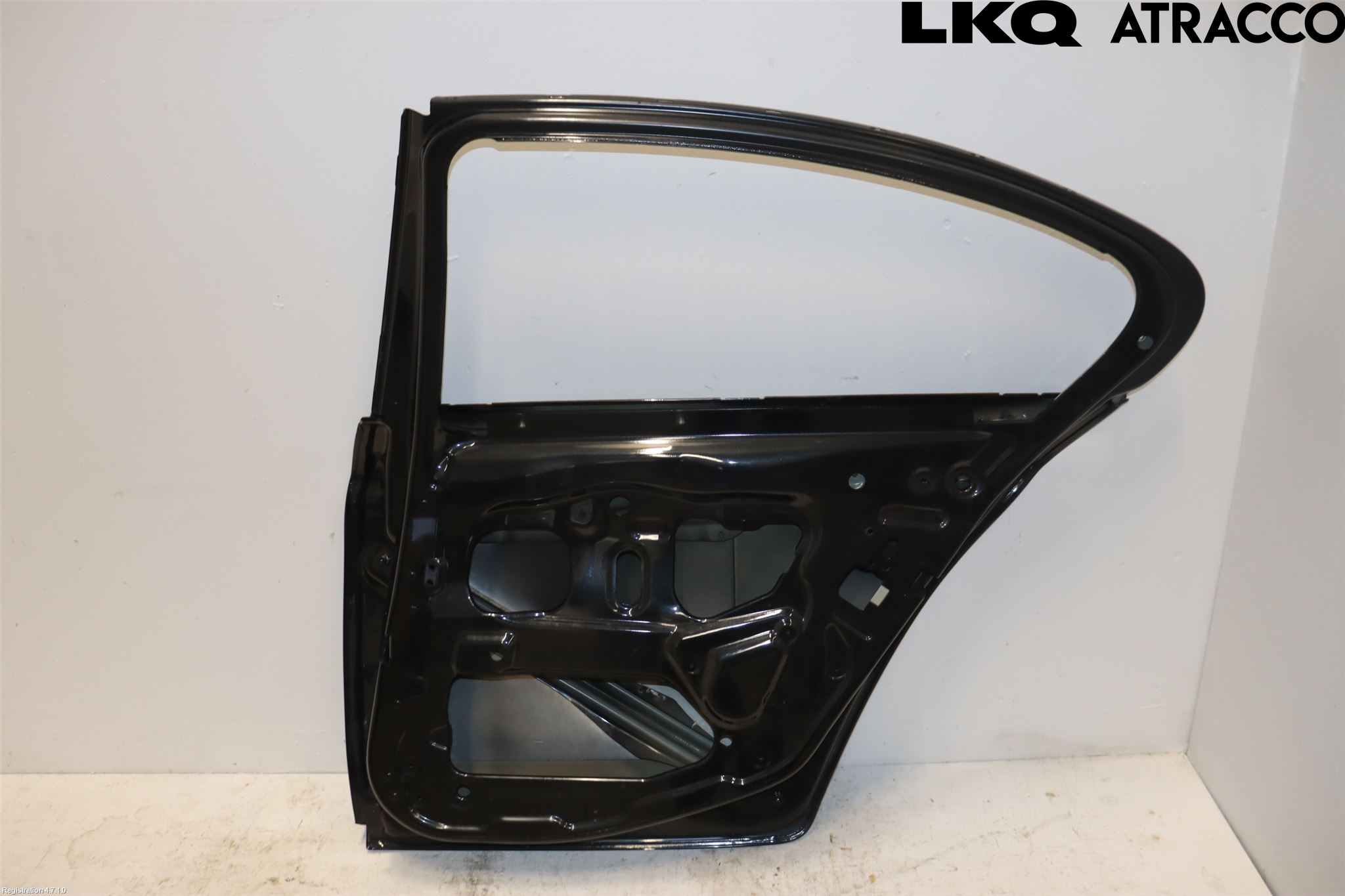 BMW 5 F10/F11/F18 09-17 Dörr Bak Höger