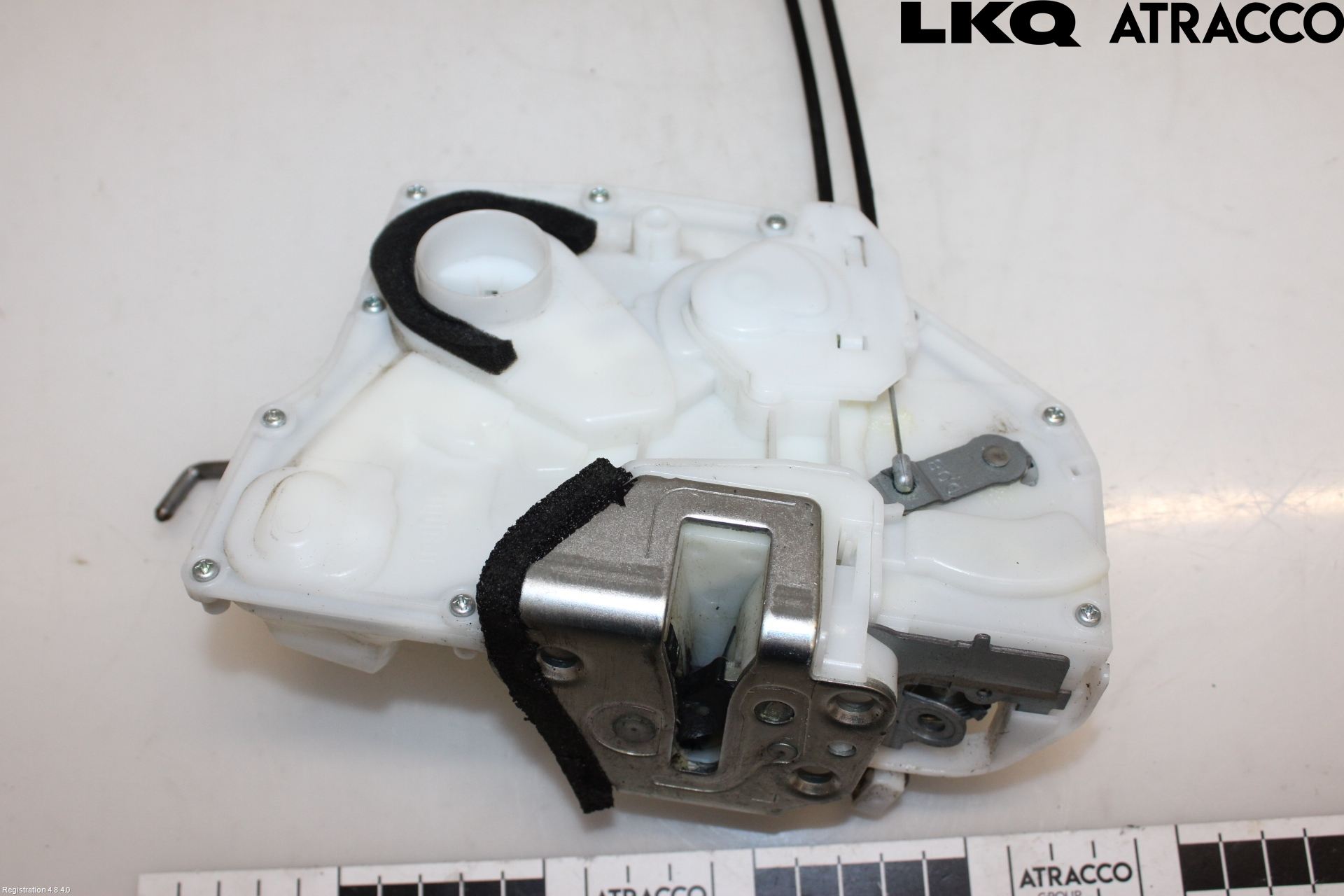 Suzuki SWIFT 11-16 Låskista-Dörrlås