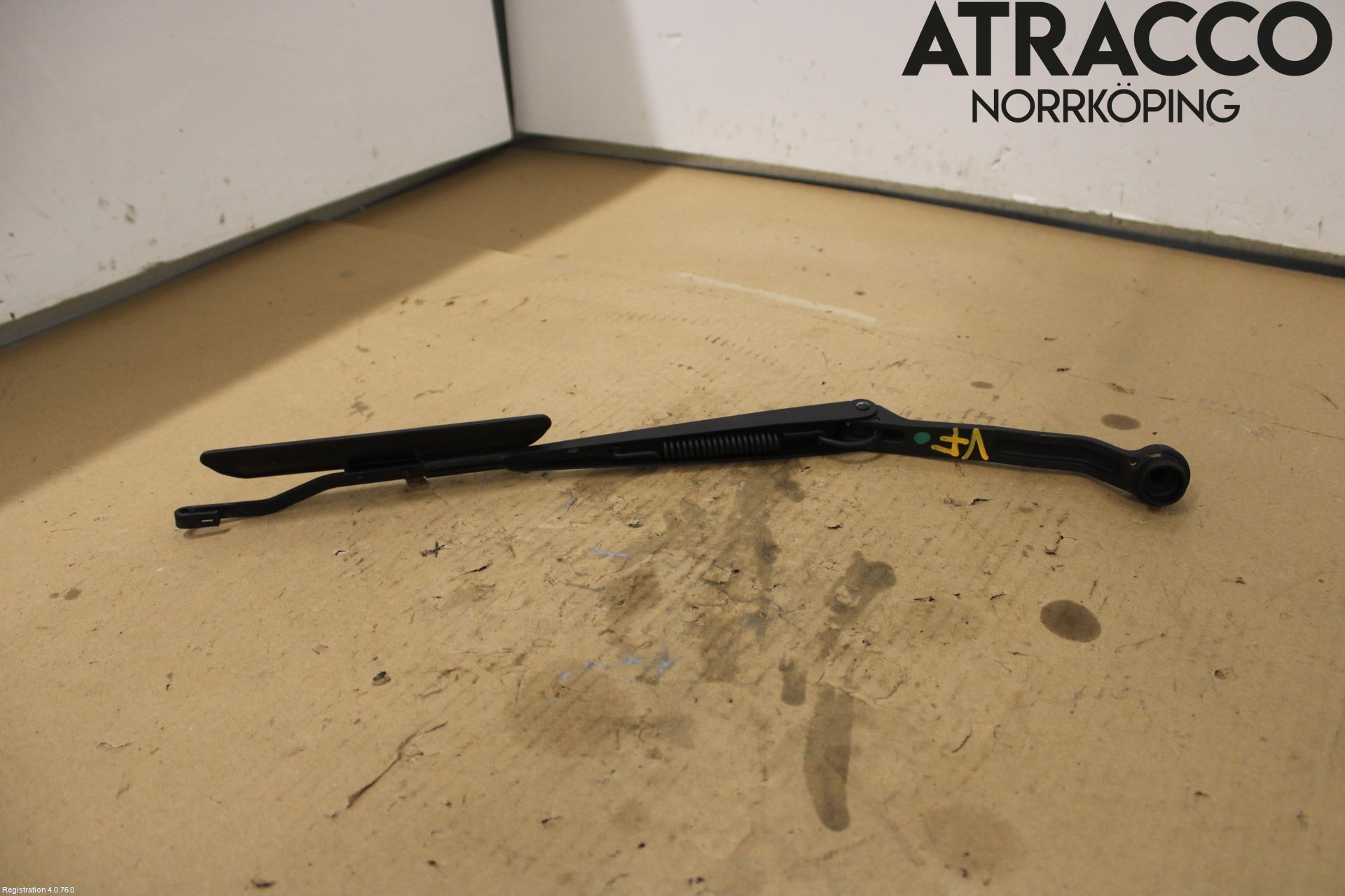 Mazda 323 95-98 Torkararm Armar Vindruta