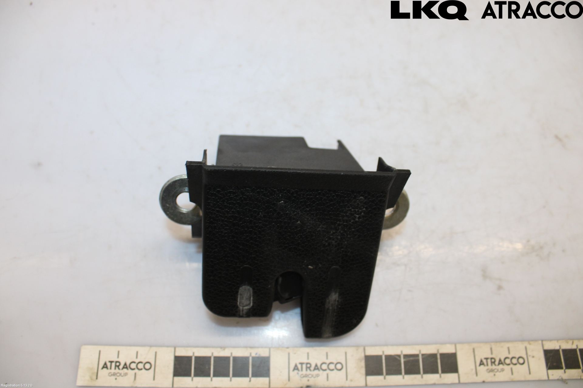 Volkswagen VW POLO 10-17 Låskista Baklucka