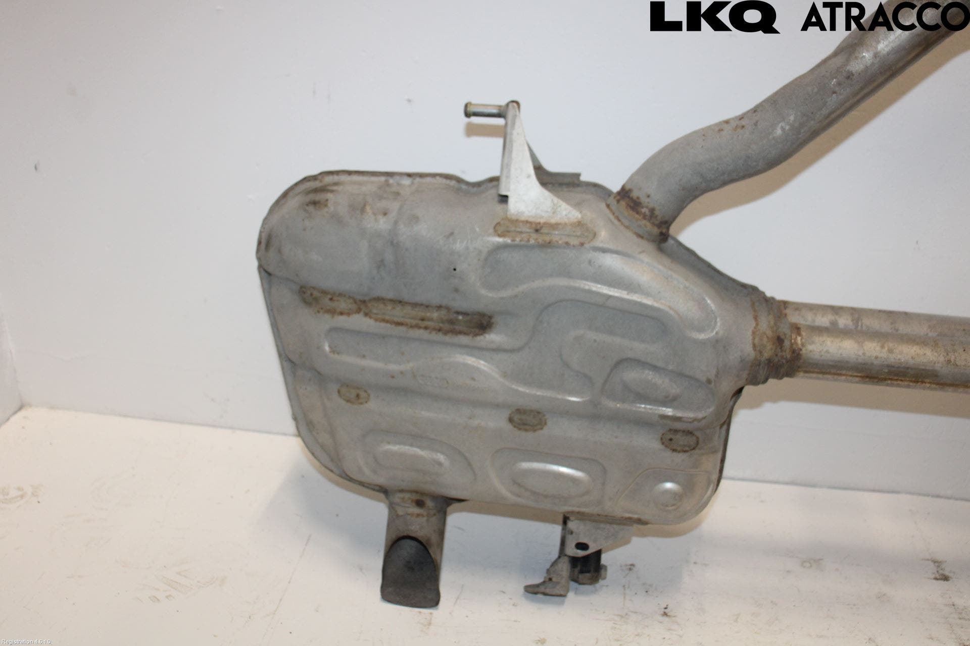 Audi A6 F2/C8 19- Avgas Halvsats