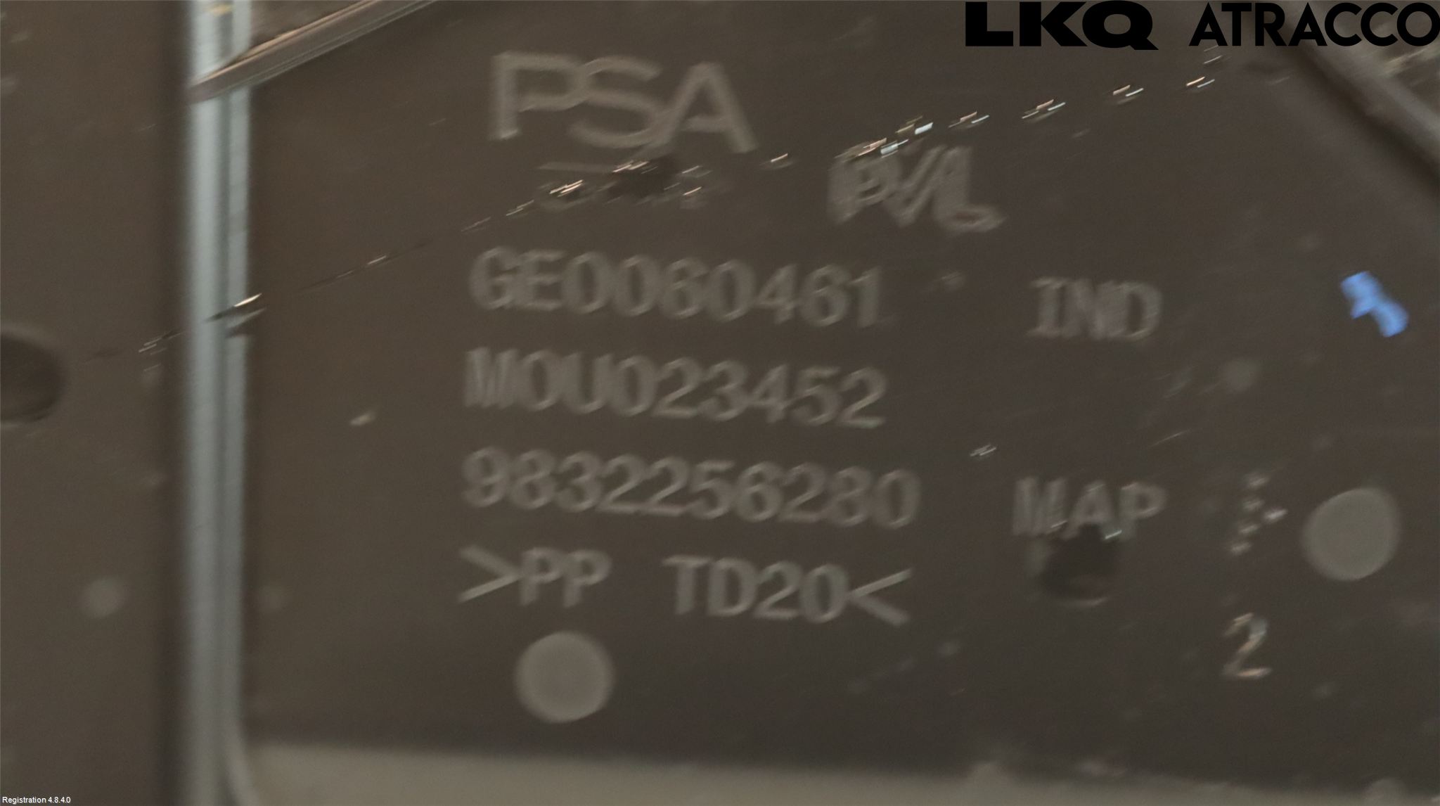 Opel ASTRA L 22- Hasplåt Plåt-Plast