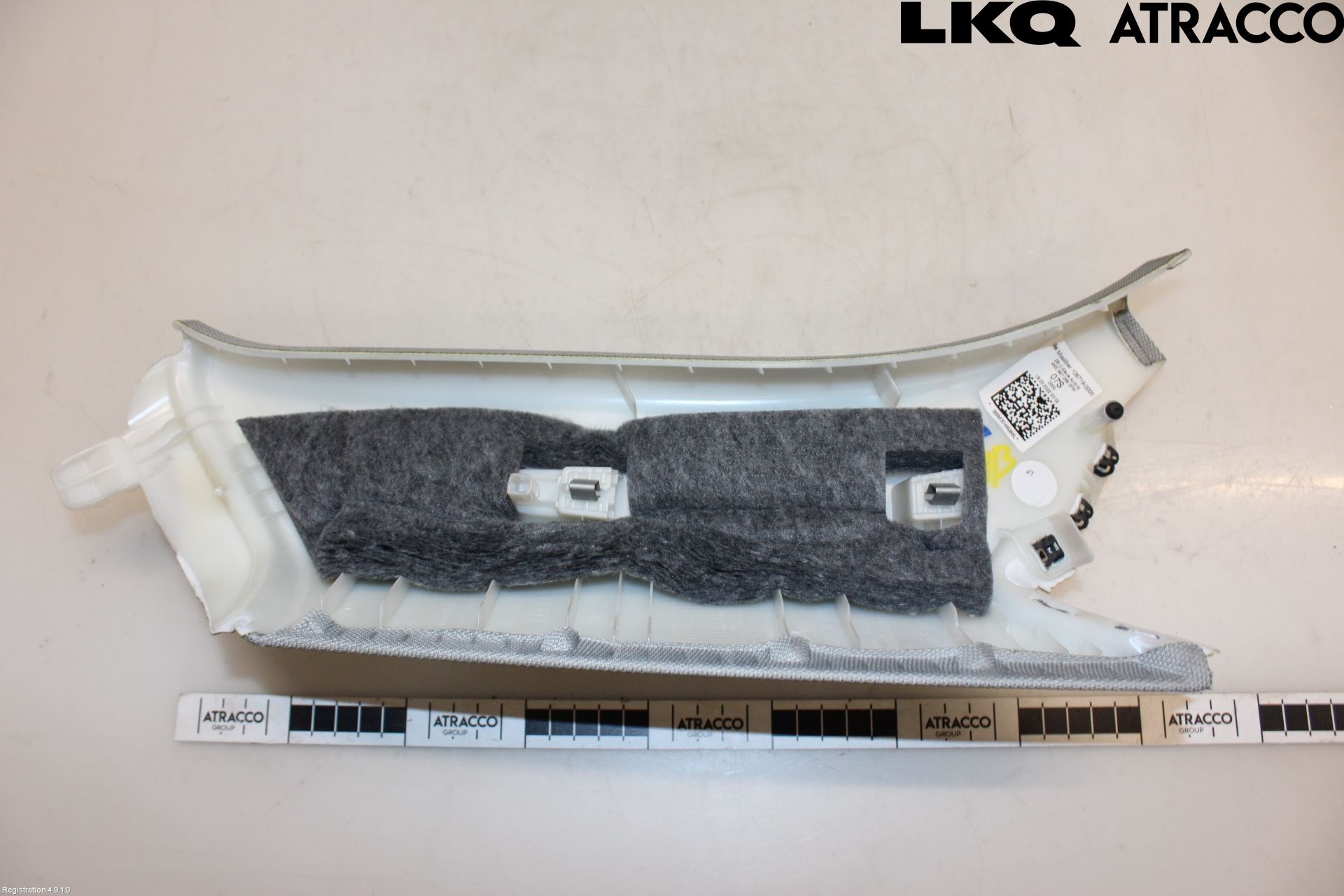 Audi E-TRON, S GE 19- Inr Plastd A-B-C Stolpe