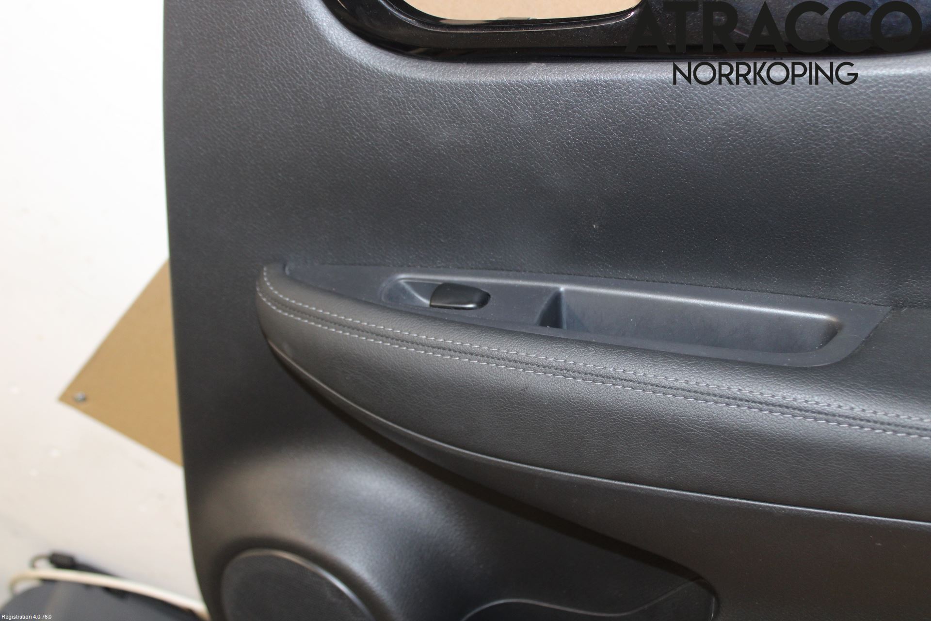 Nissan QASHQAI 14-17 Dörrklädsel Hö
