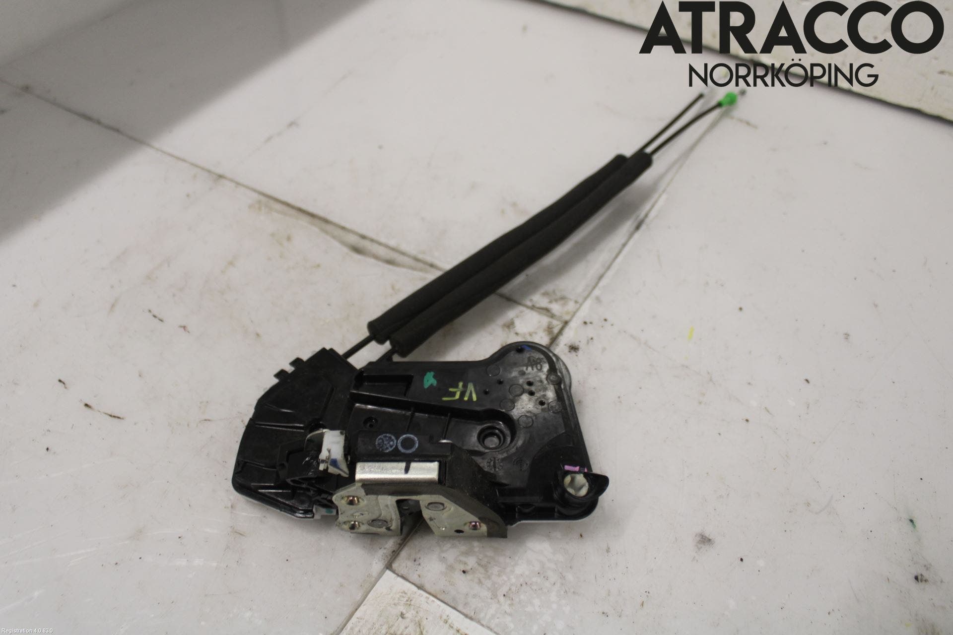 Toyota C-HR 16-23 Låskista-Dörrlås