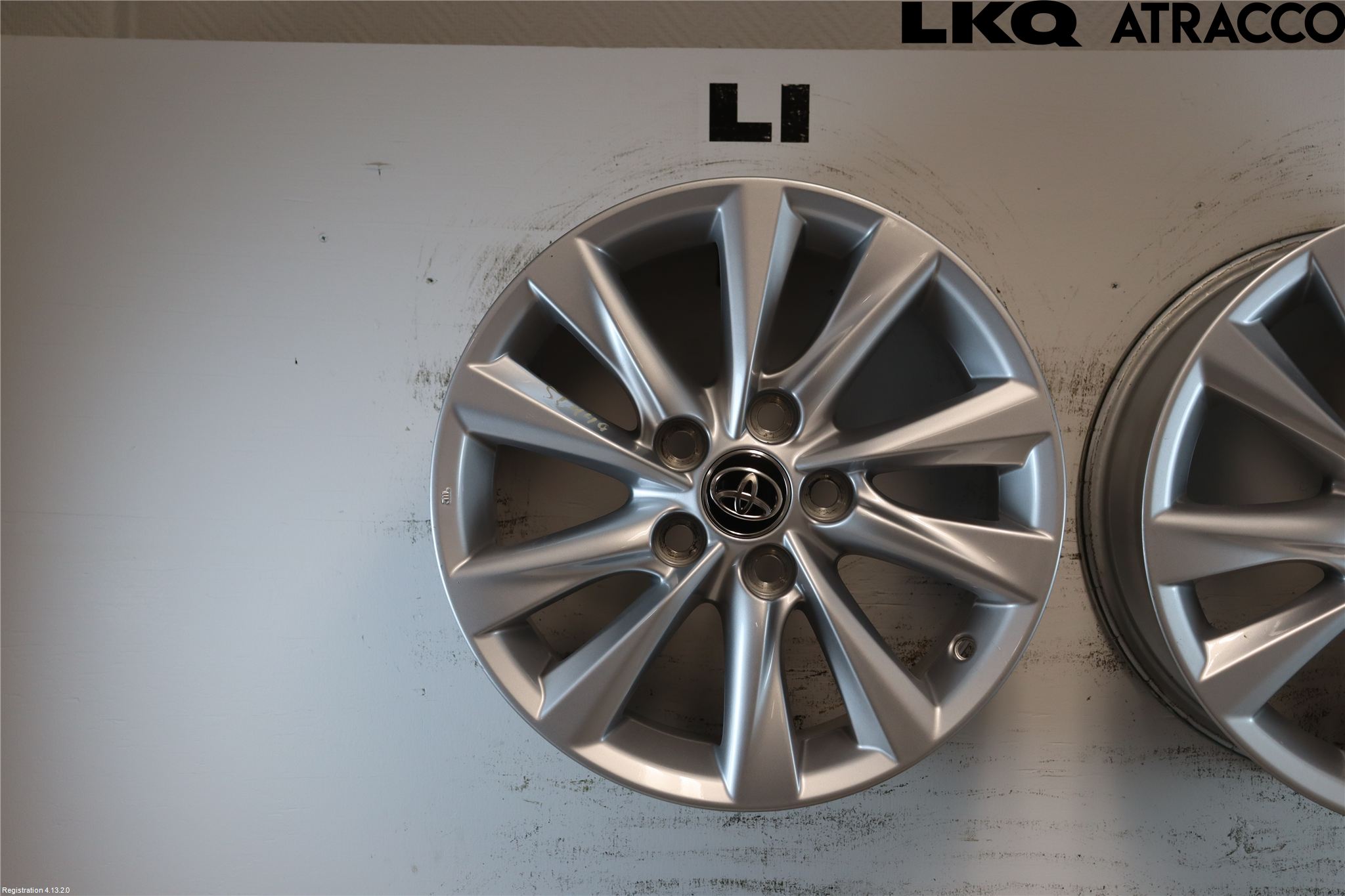 Toyota COROLLA 19- Fälgsats Aluminium