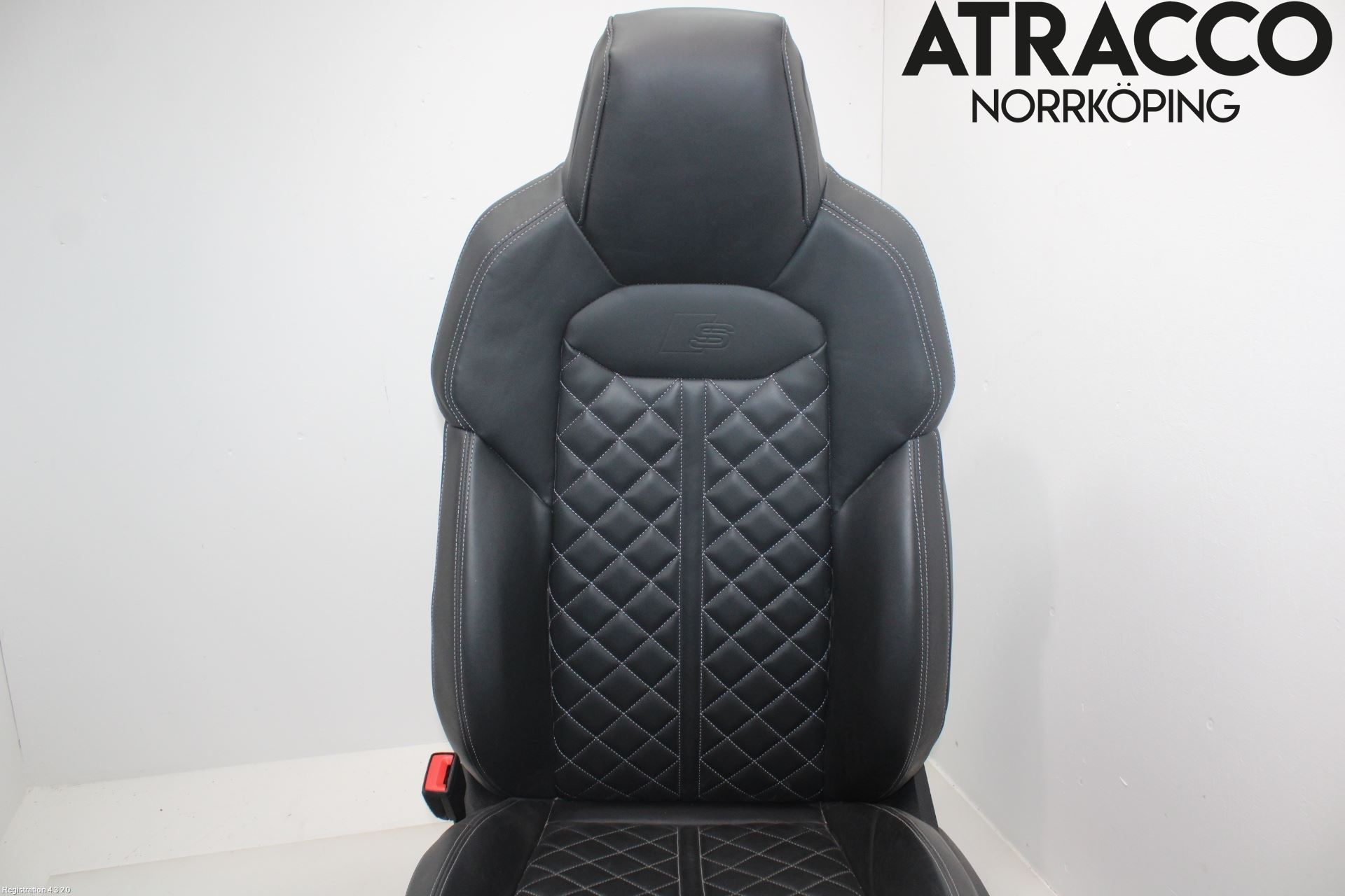 Audi Q7/SQ7 Inredning Stol Fram Vä