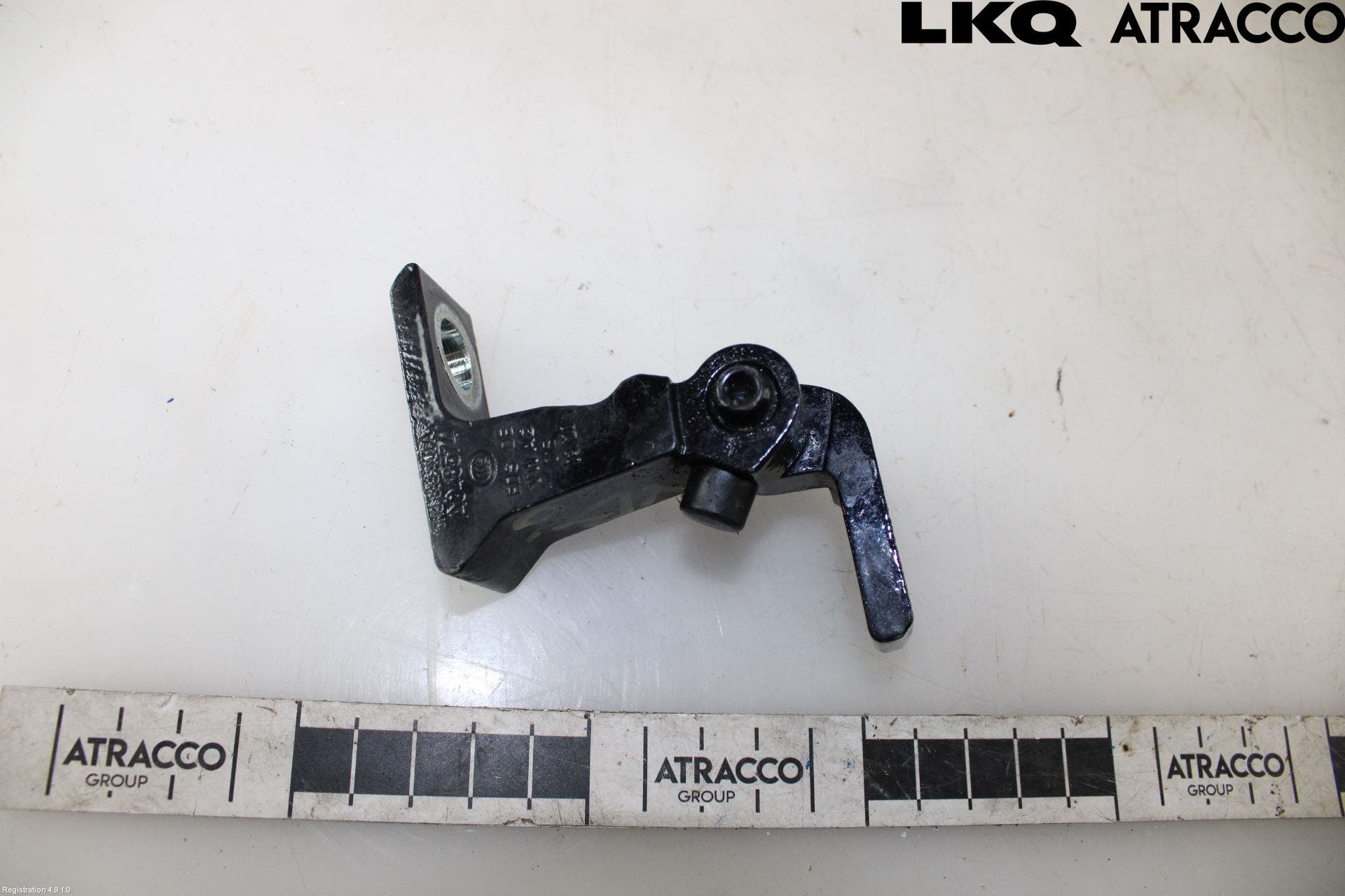 Volkswagen VW PASSAT 15-19 Dörrgångjärn