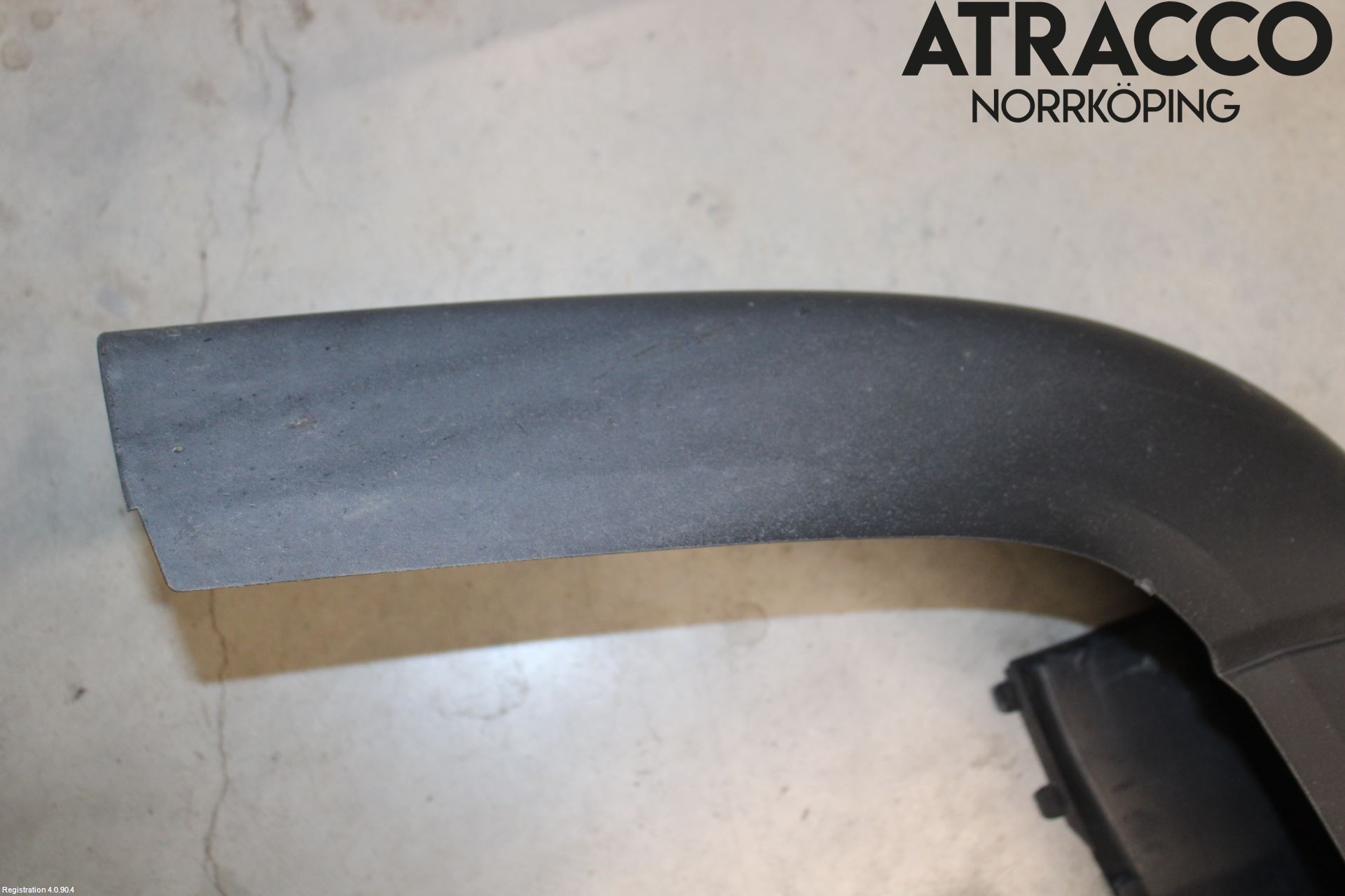 Ford FOCUS 15-18 Stötfångardel Bak Mitt