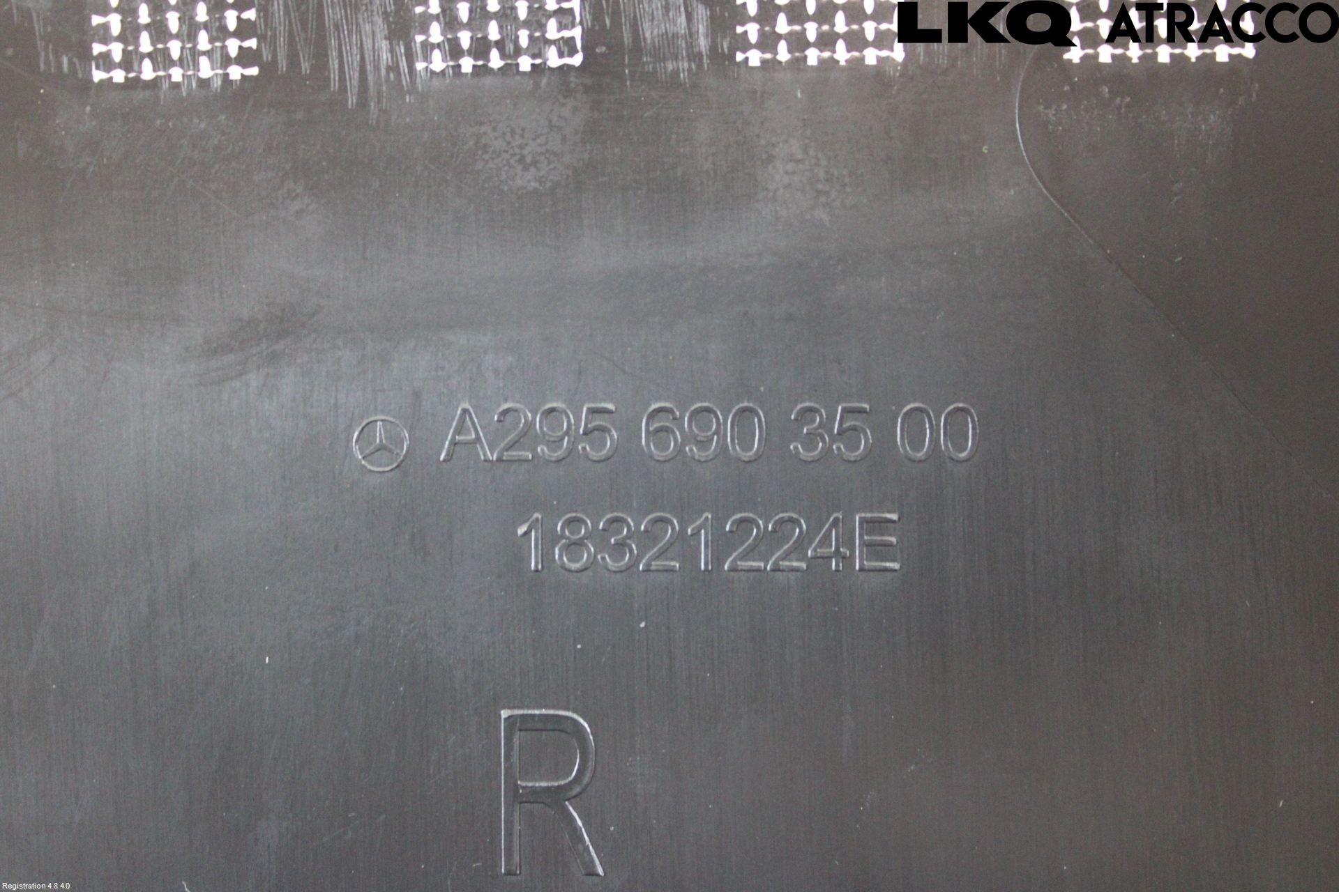Mercedes-Benz MB EQE (V295) 22- Inr Plastd A-B-C Stolpe